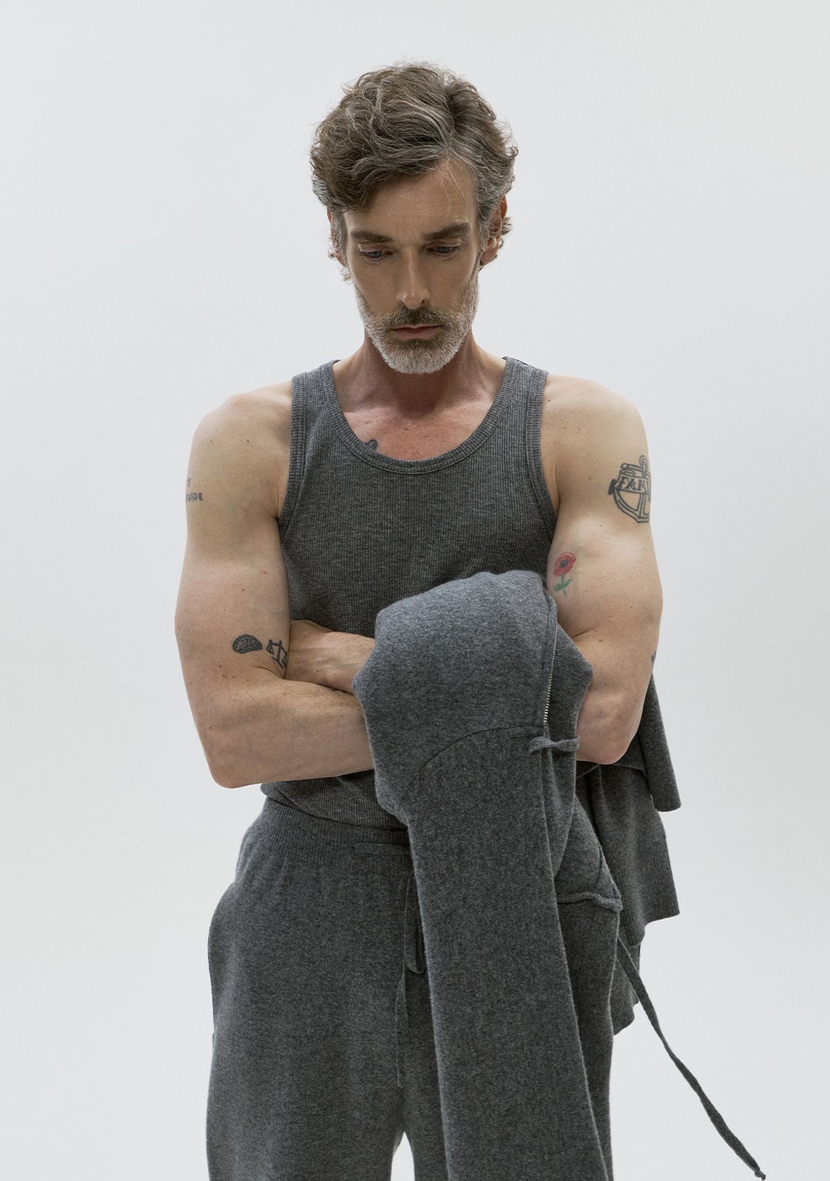 세비지(SAVAGE) Wool Sleeveless Top - Grey