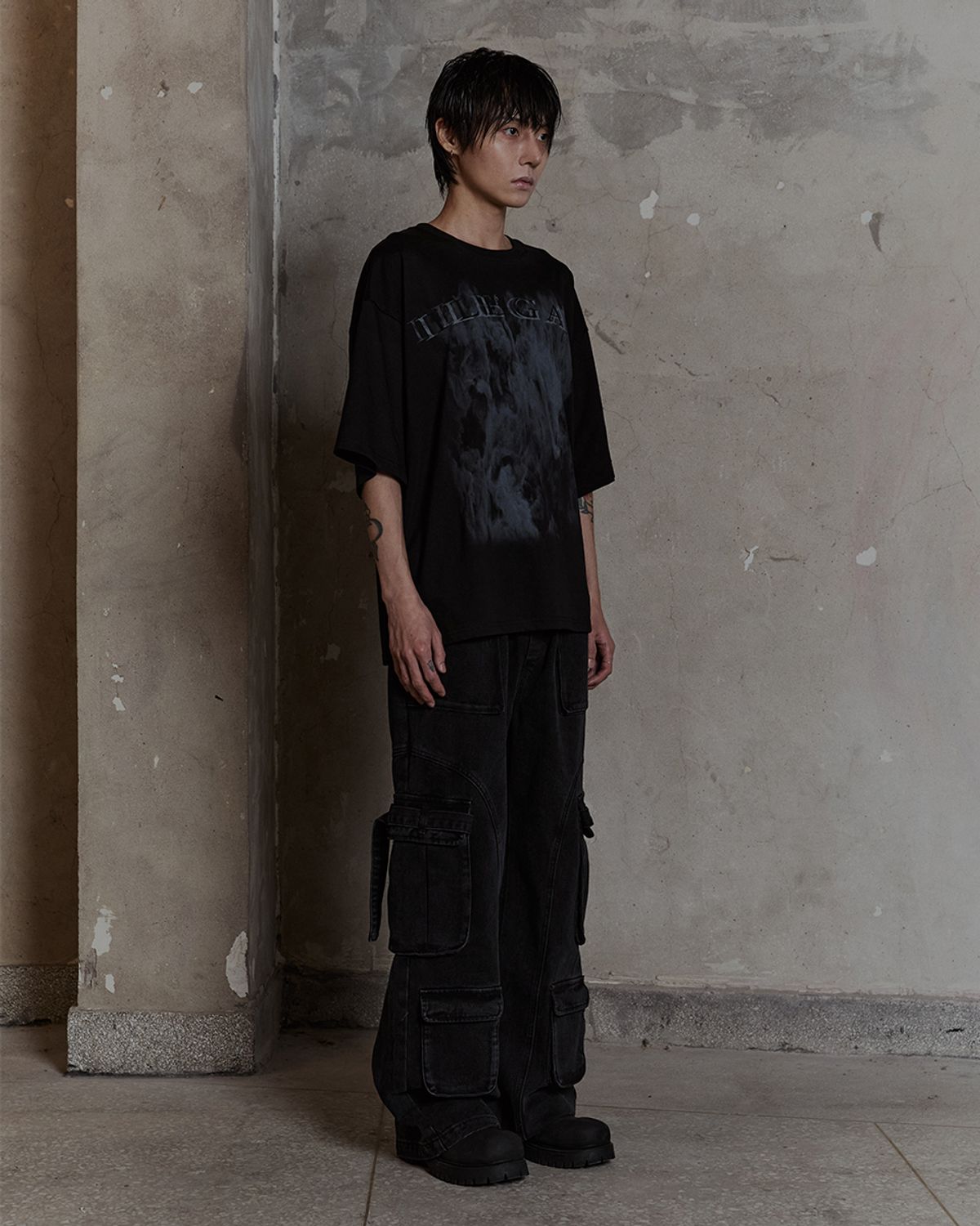 덤(THUMB) ILEGAL PRINTED SHIRTS