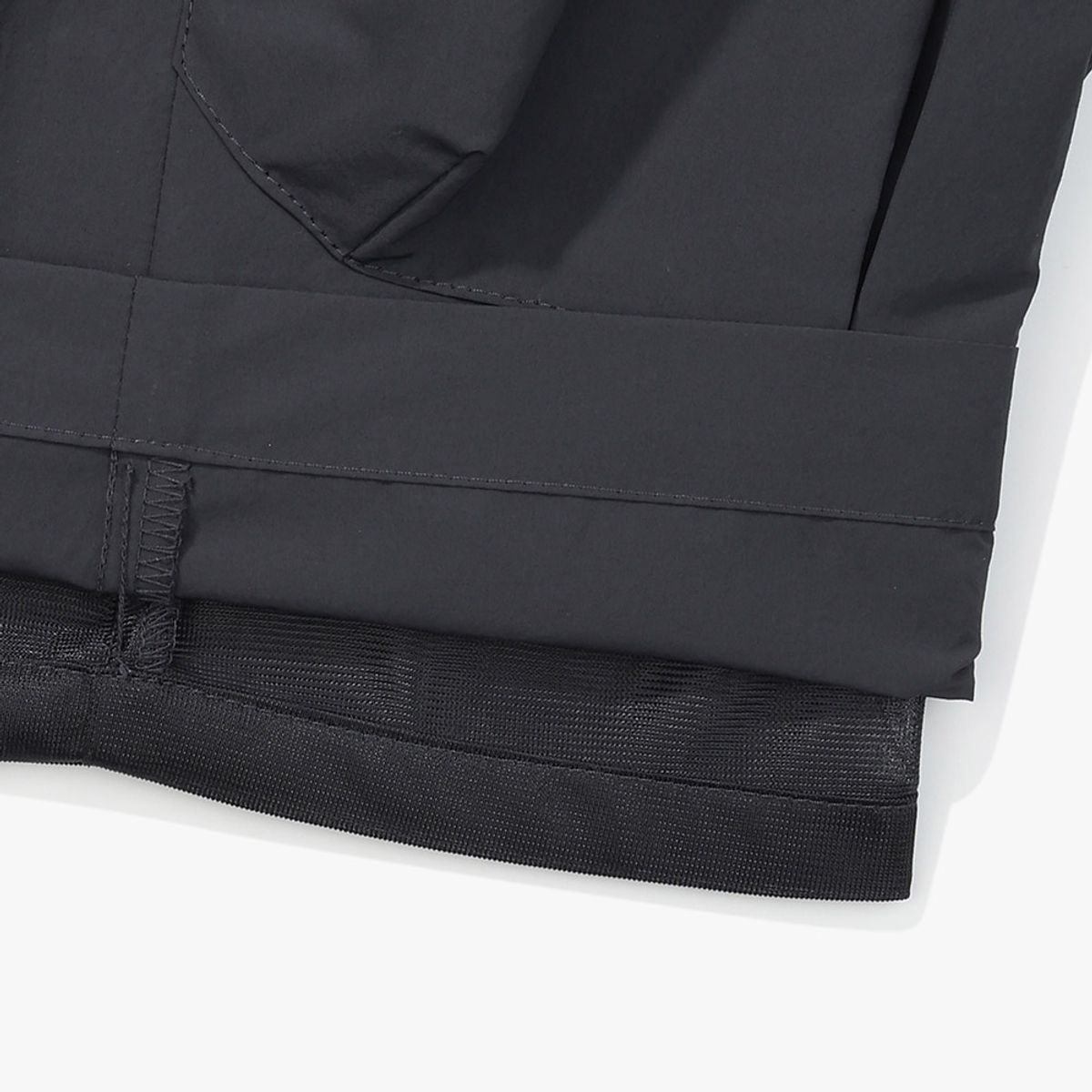 디아도라(diadora) 크로스코트 우븐 쇼츠 우먼 GREY
