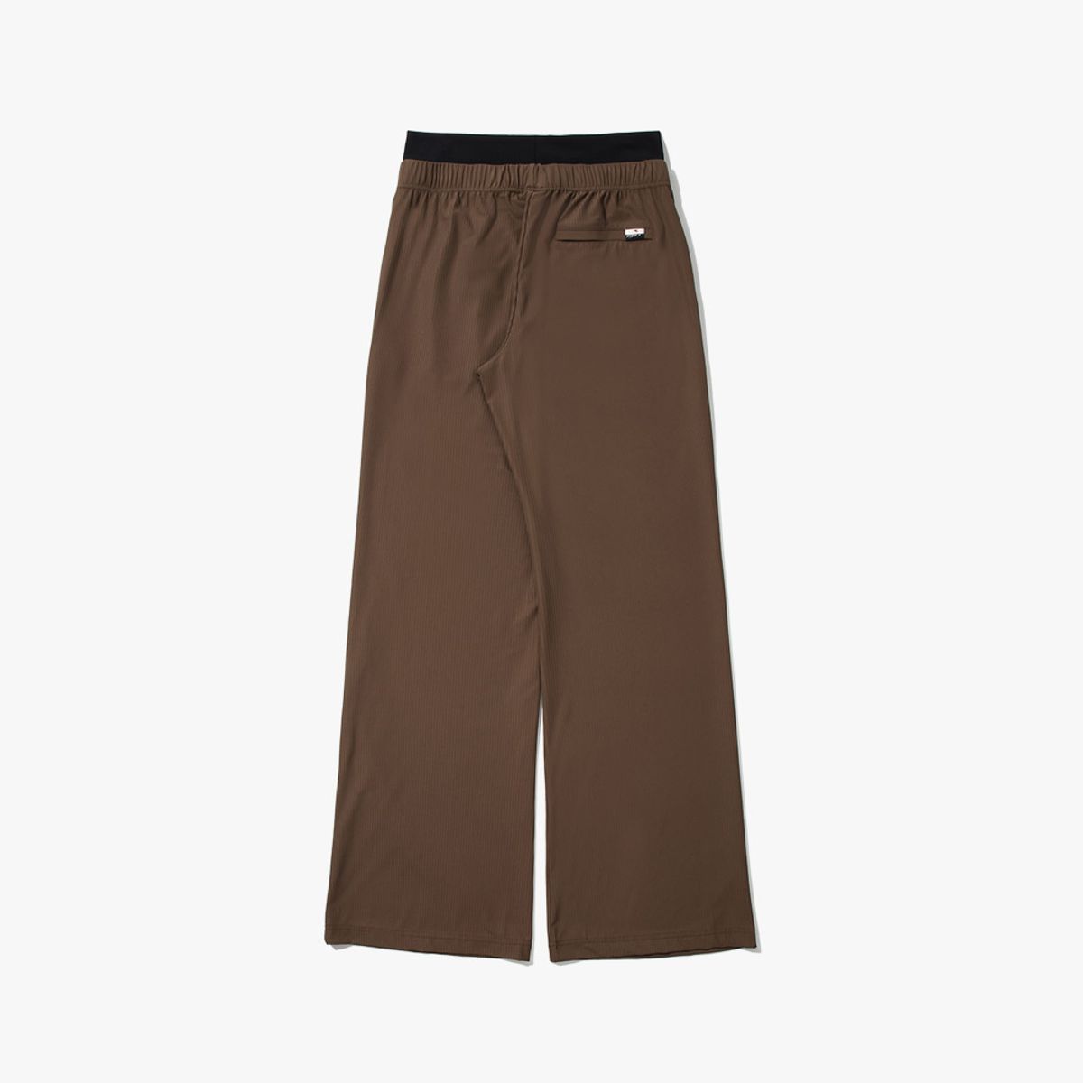 디아도라(diadora) 크로스코트 퍼포먼스 골지 팬츠 BROWN