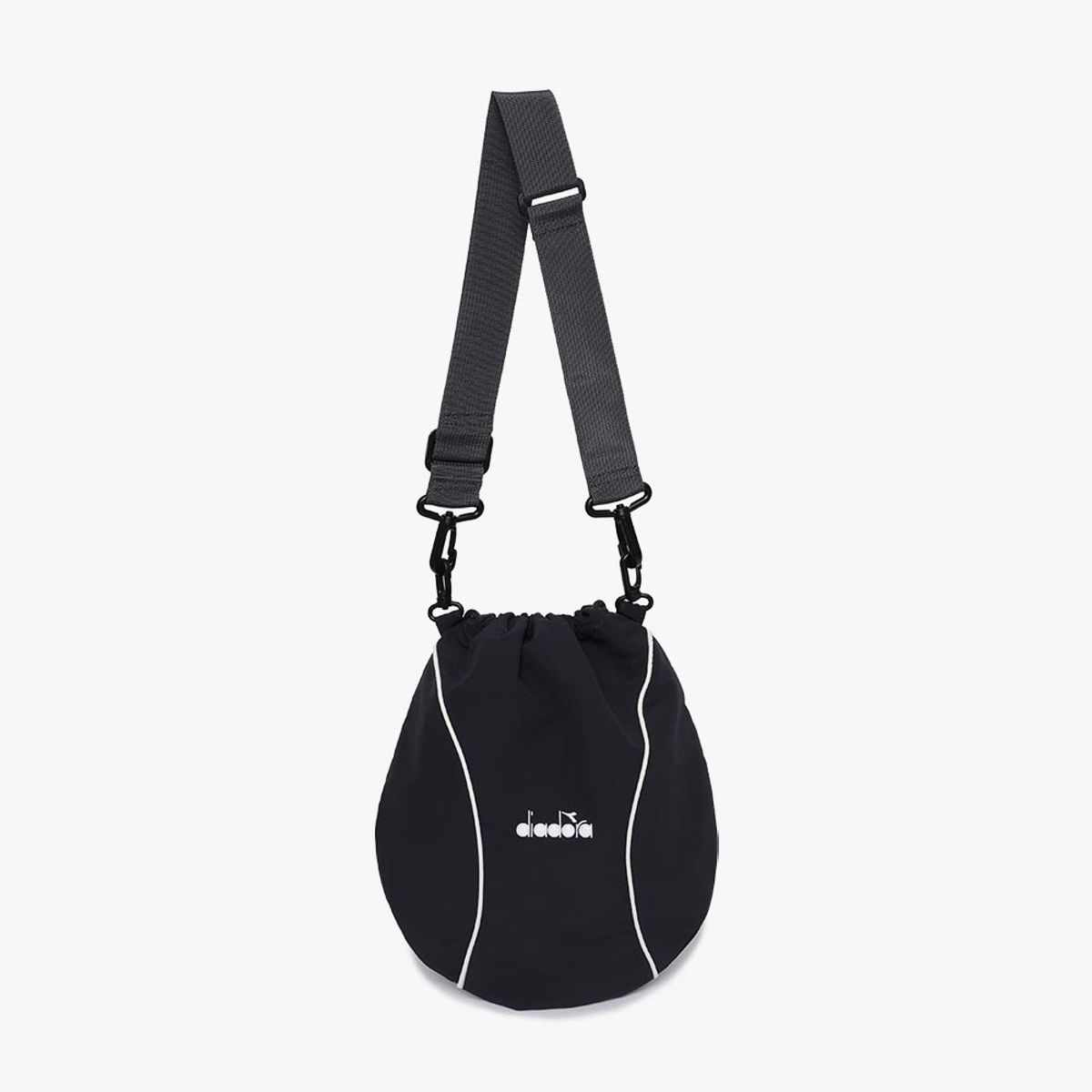 디아도라(diadora) 크로스코트 2IN1 스트랩백 CHARCOAL GREY