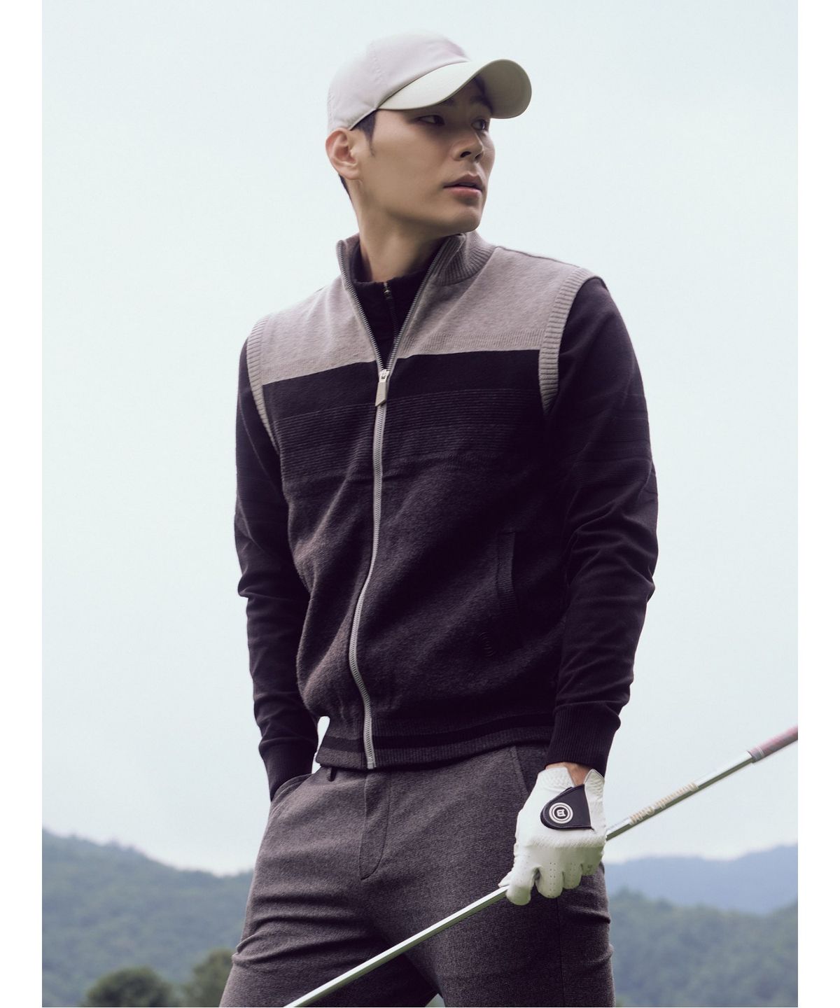 빈폴골프(BEANPOLE GOLF) 남성 우븐 하이브리드 니트 반집업 - 블랙