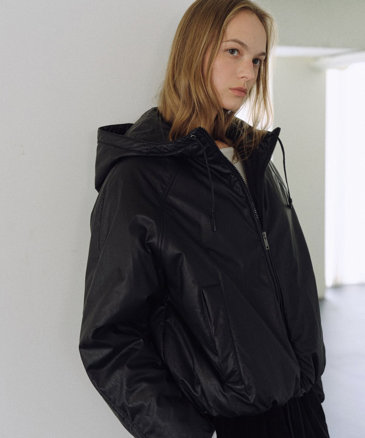 유라고(URAGO) Faux leather padded jumper