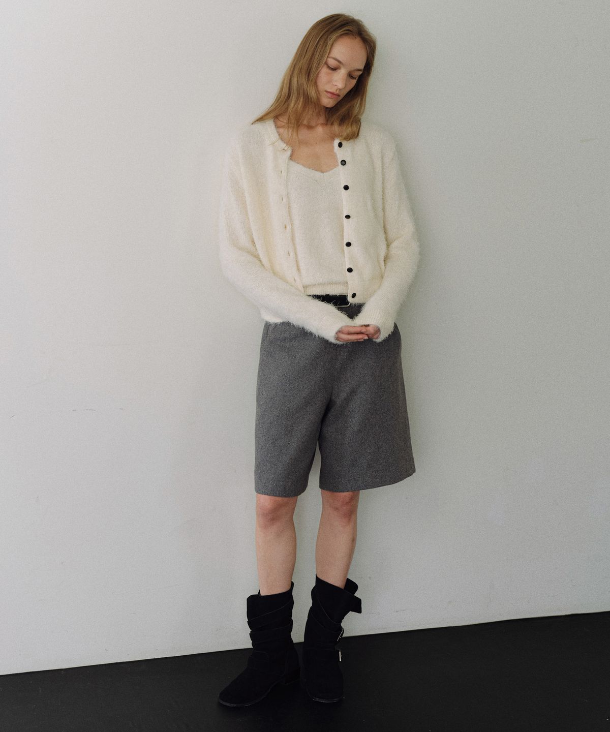 유라고(URAGO) Hairy button knit cardigan