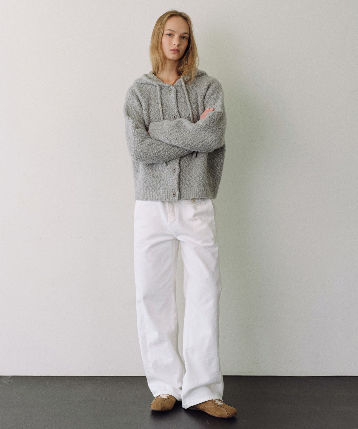유라고(URAGO) Fluffy hoodie cardigan