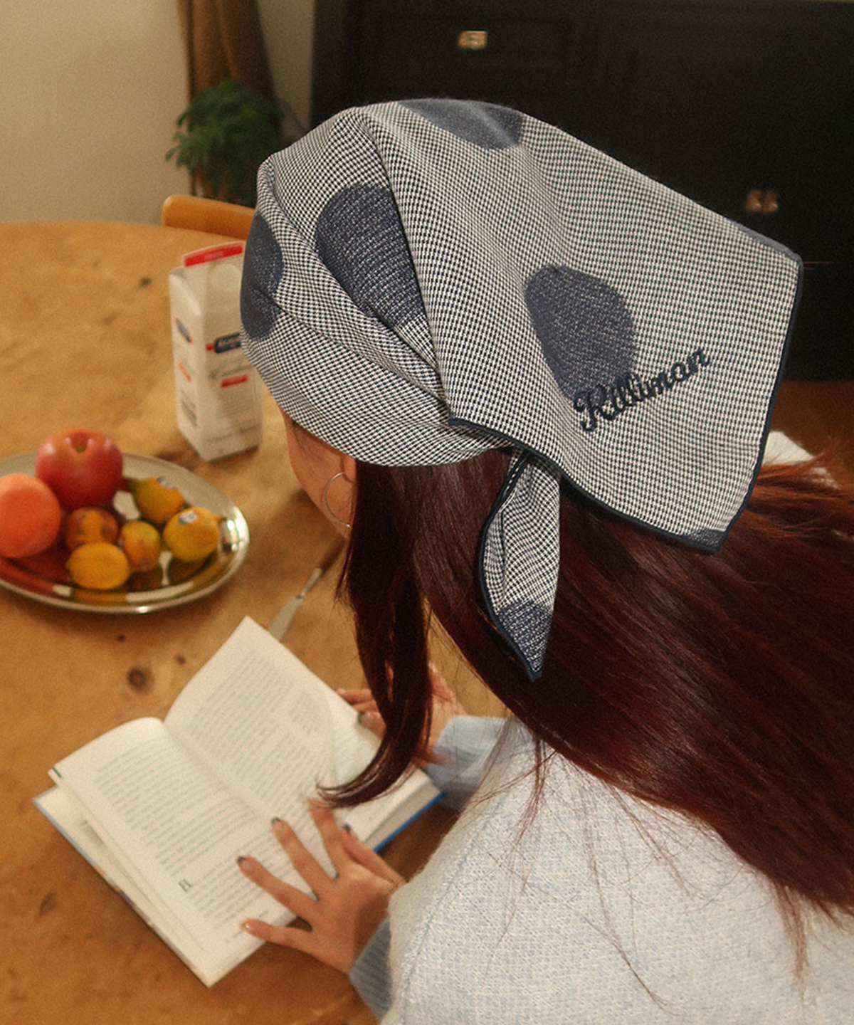킬리만(KILLIMAN) Cinnamon Dot Scarf (2 Color)