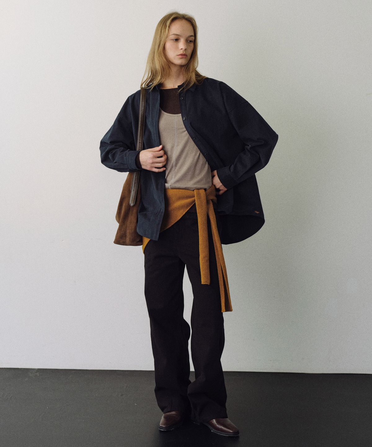 유라고(URAGO) Peach cotton boxy shirt