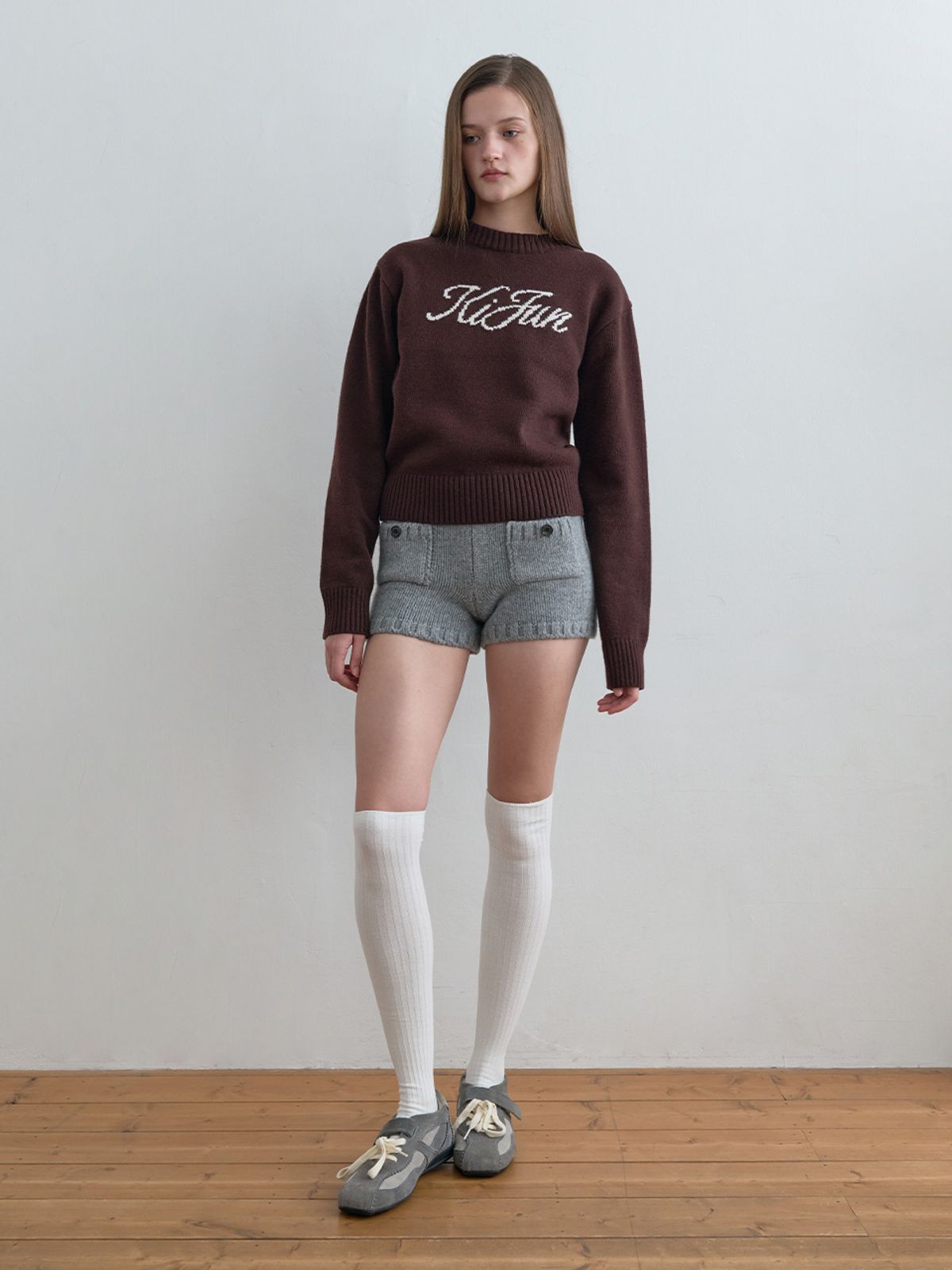 기준(KIJUN) Signature Logo Knit Brown