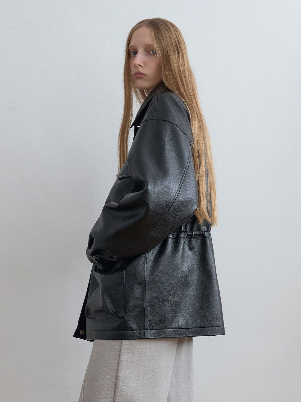 기준(KIJUN) Oversized Leather Jacket Black
