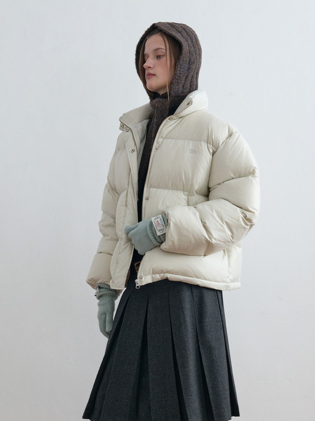 기준(KIJUN) Soft Glow Puffer Jacket Ash Beige