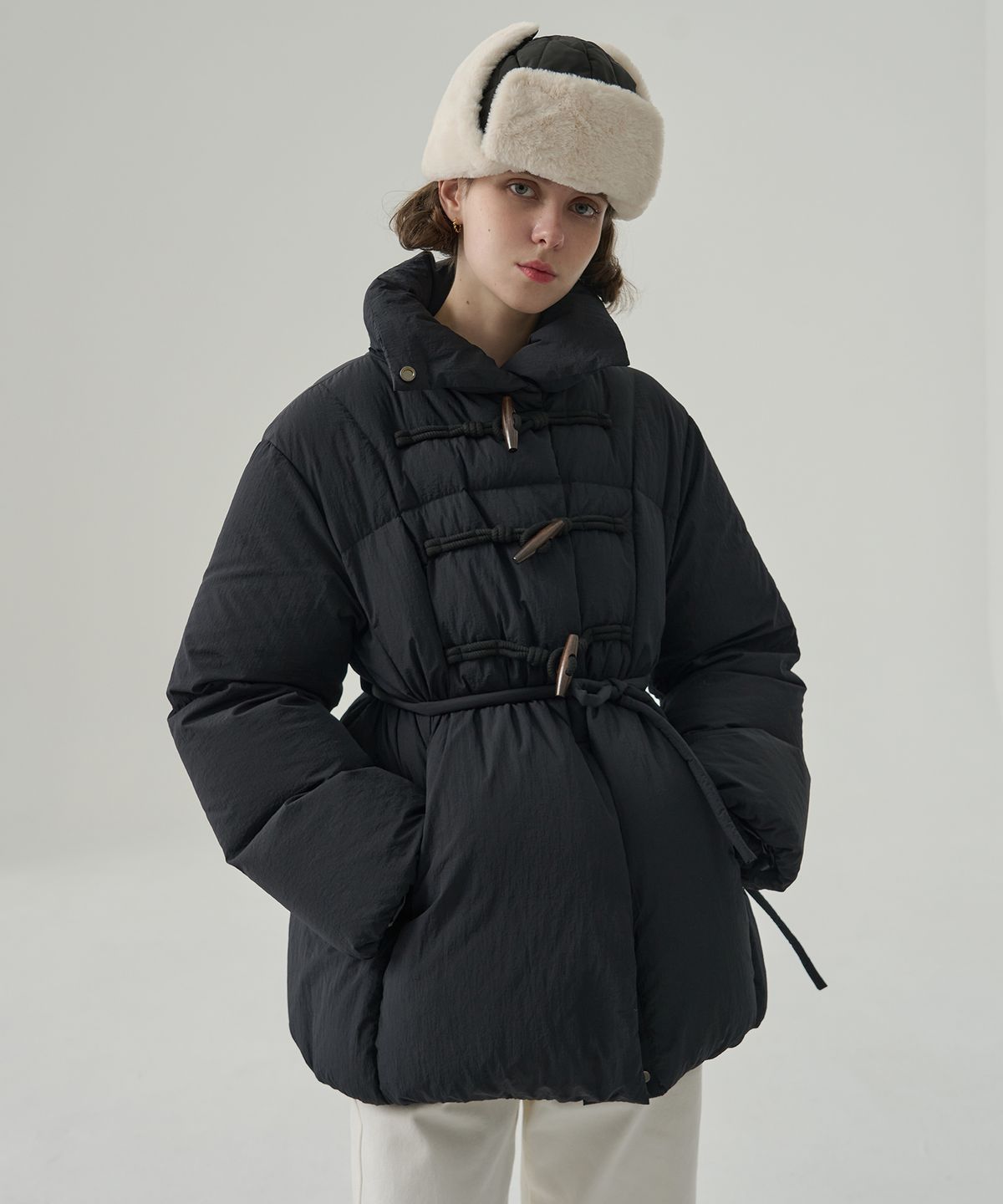 드로우핏 우먼(DRAWFIT WOMEN) 패딩 이어플랩 트루퍼 햇 [IVORY]