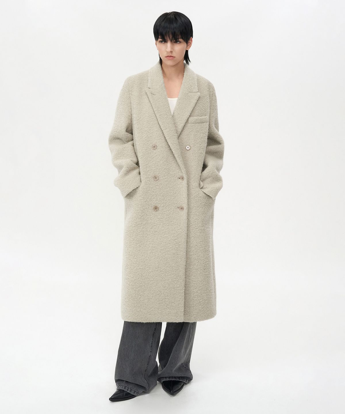 인사일런스 우먼(INSILENCE WOMEN) 부클 알파카 헤어 더블 코트 ASH BEIGE