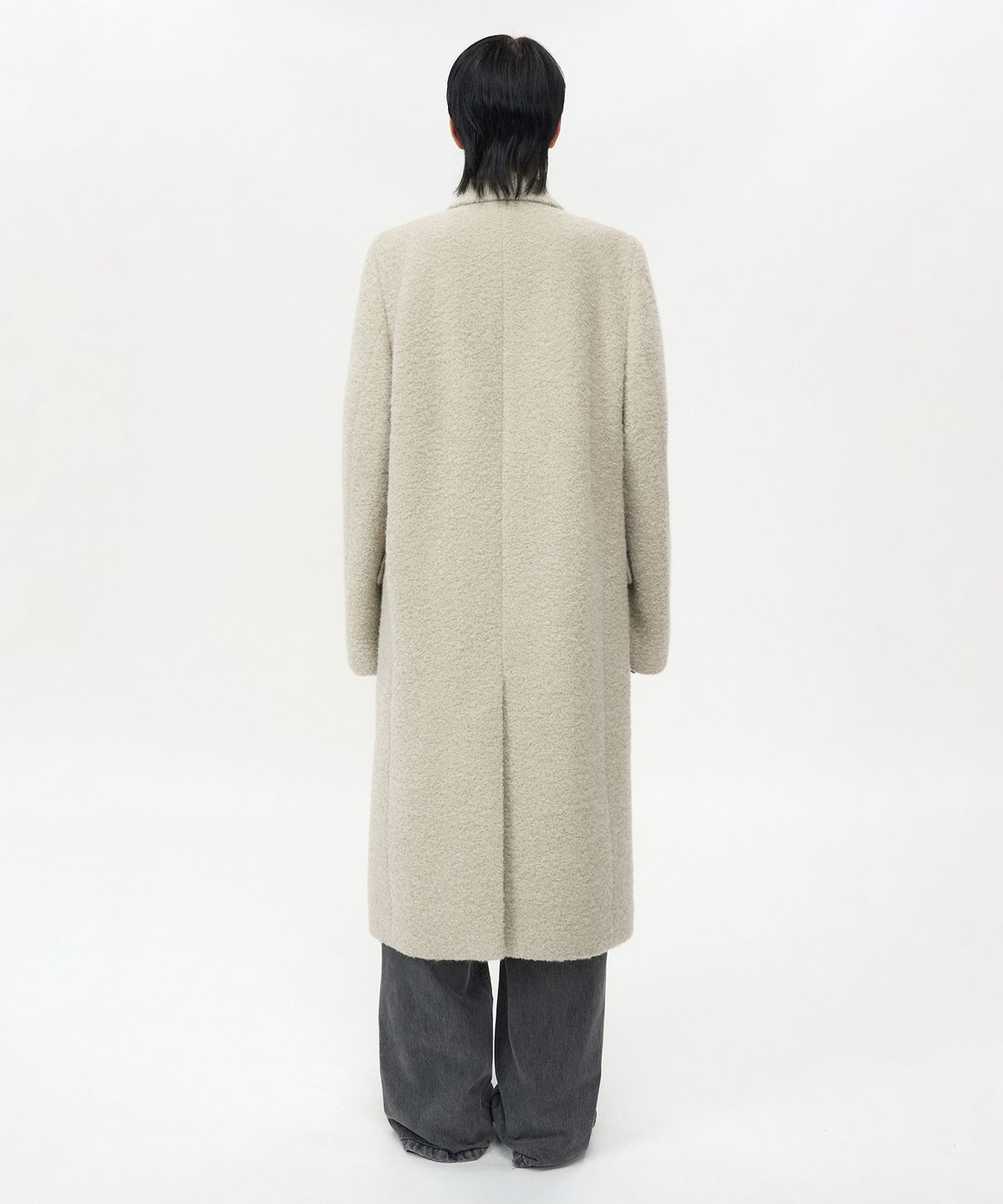 인사일런스 우먼(INSILENCE WOMEN) 부클 알파카 헤어 더블 코트 ASH BEIGE