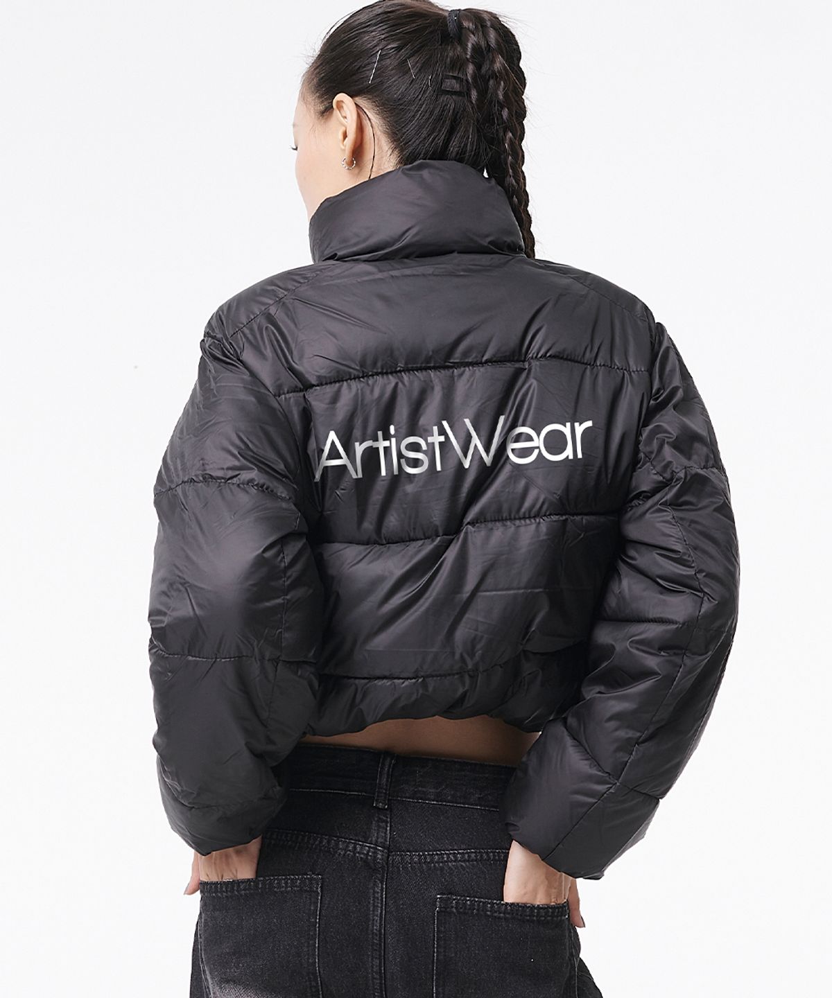아티스트웨어(ARTISTWEAR) [2COLORS] 모노타입 푸퍼 크롭 숏패딩 자켓