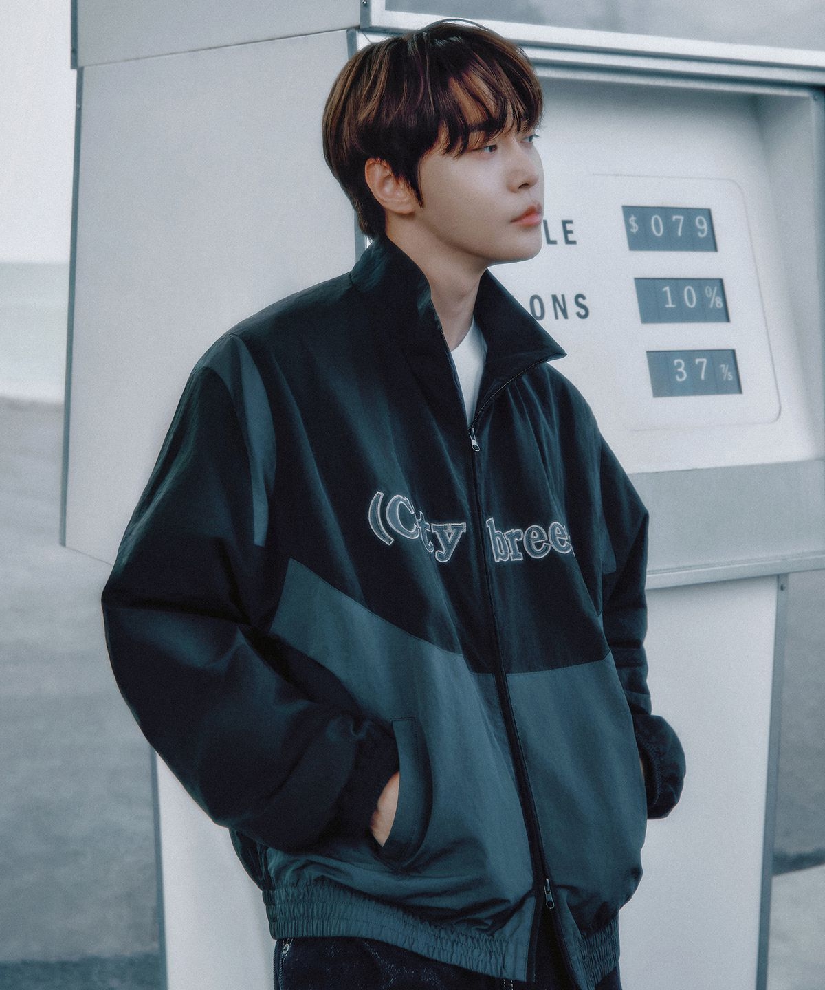 시티브리즈(CITYBREEZE) 시티 트랙 집업 자켓_2COLORS
