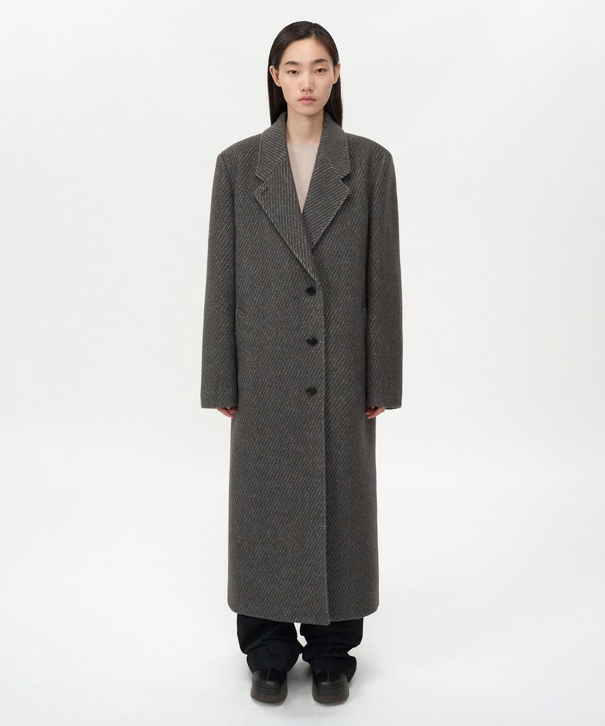 인사일런스 우먼(INSILENCE WOMEN) 클래식 맥시 코트 BROWN