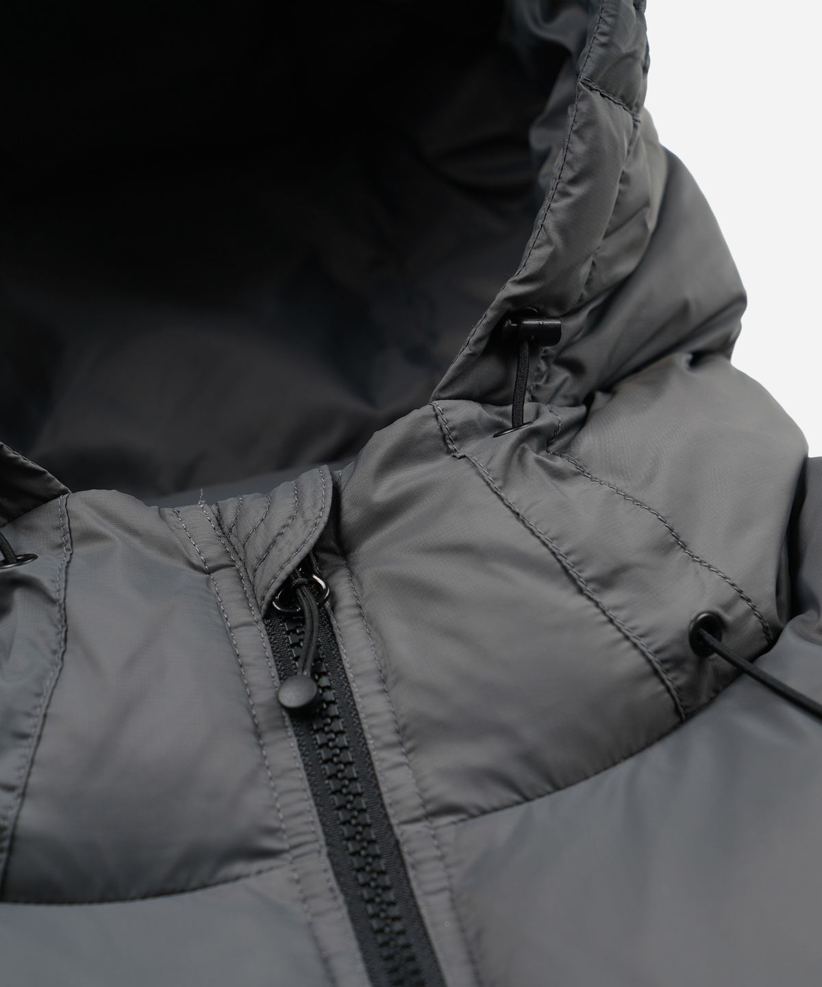 프리즘웍스(FRIZMWORKS) ALTAVIA DOWN PARKA _ GUN METAL