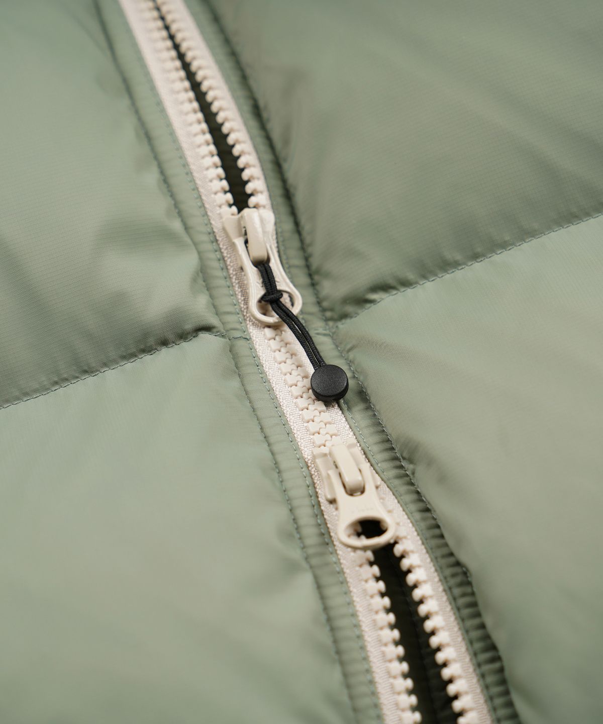 프리즘웍스(FRIZMWORKS) ALTAVIA DOWN PARKA _ LIGHT OLIVE