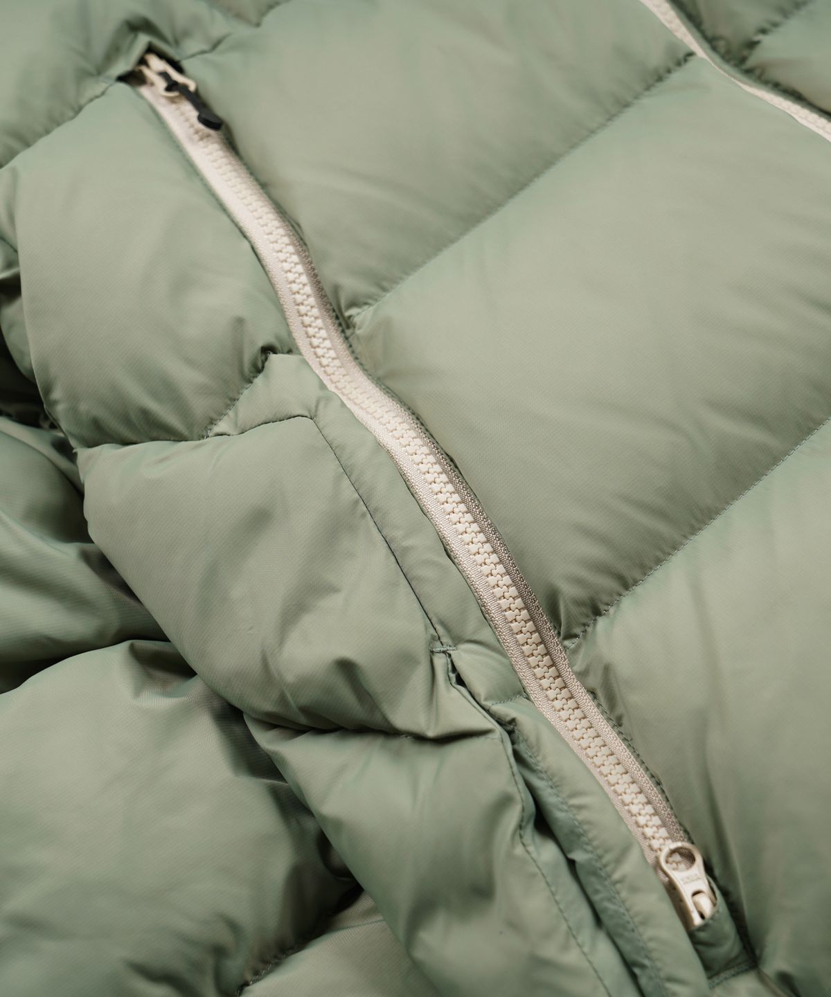프리즘웍스(FRIZMWORKS) ALTAVIA DOWN PARKA _ LIGHT OLIVE