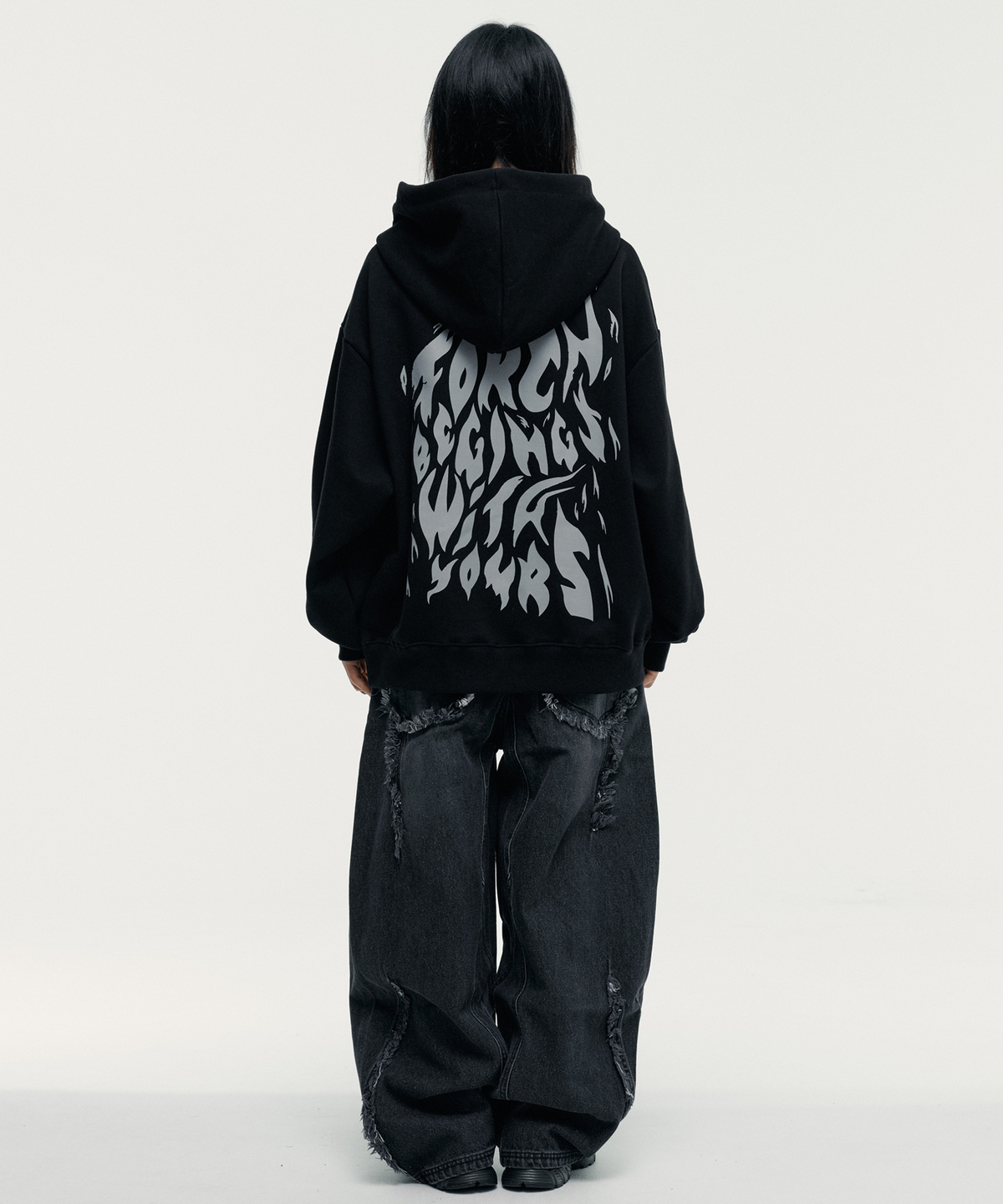 토치(TORCH) TORCH BEGINS HOODIE ［BLACK］