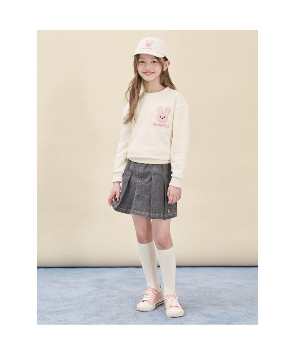 빈폴 키즈(BEANPOLE KIDS) 부클자수 토끼 빙키 스웨트 셔츠  아이보리 (BI5X41U030)