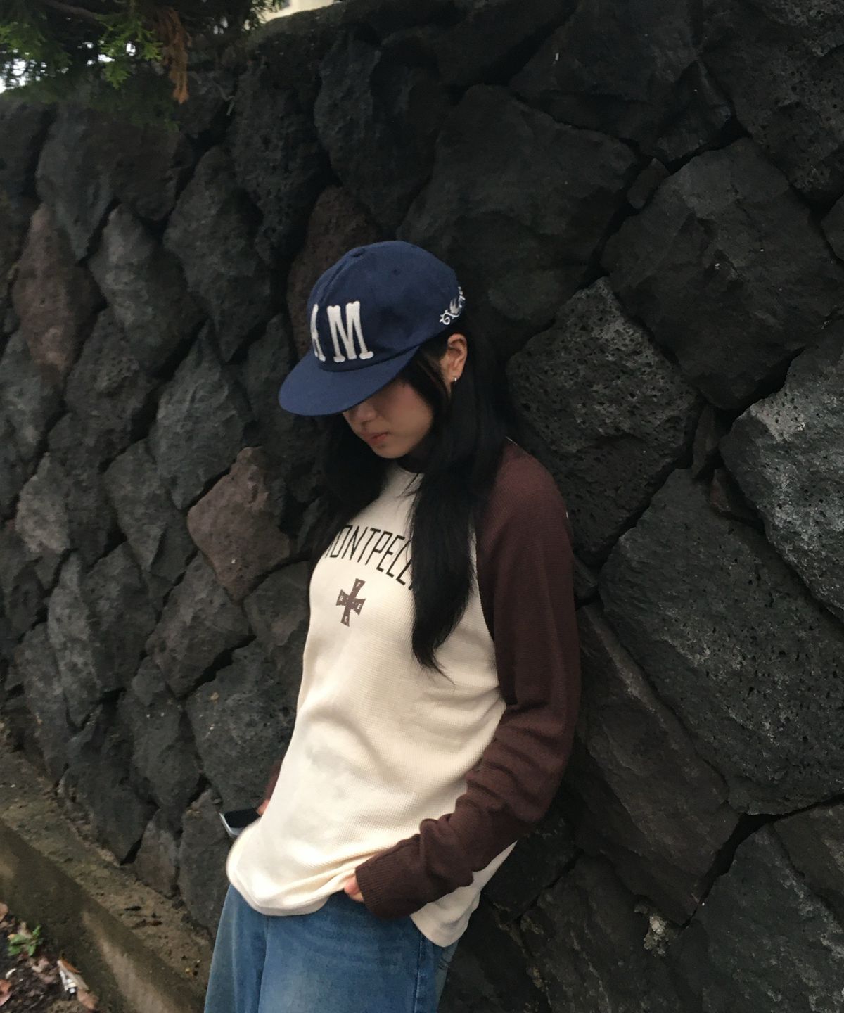 아모우(AMOU) Montpellie Waffle Reglan Long sleeve BROWN