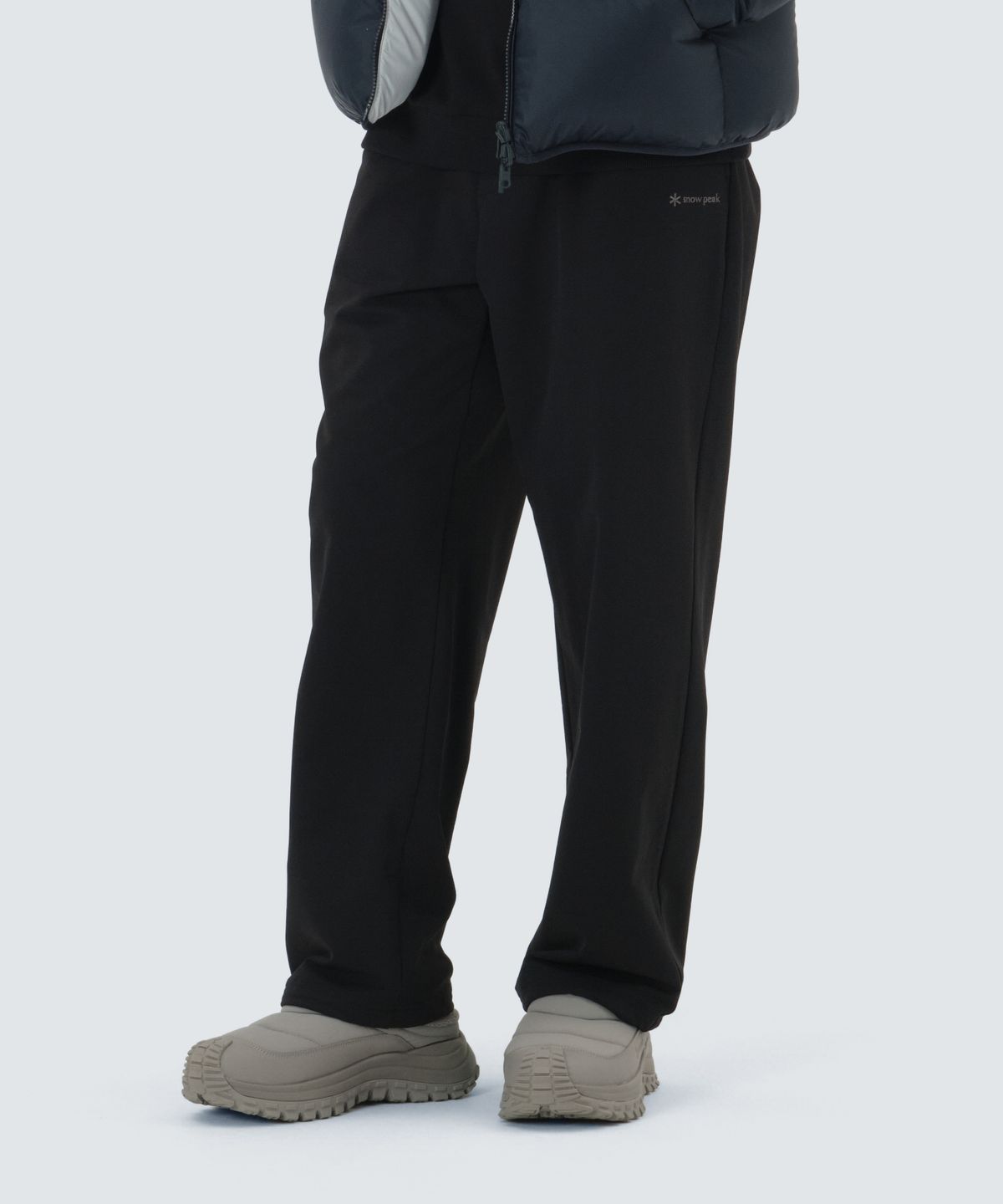 스노우피크 어패럴(SNOWPEAK APPAREL) 라고 기모 세미 와이드 팬츠 (S25WUTPT22) Black