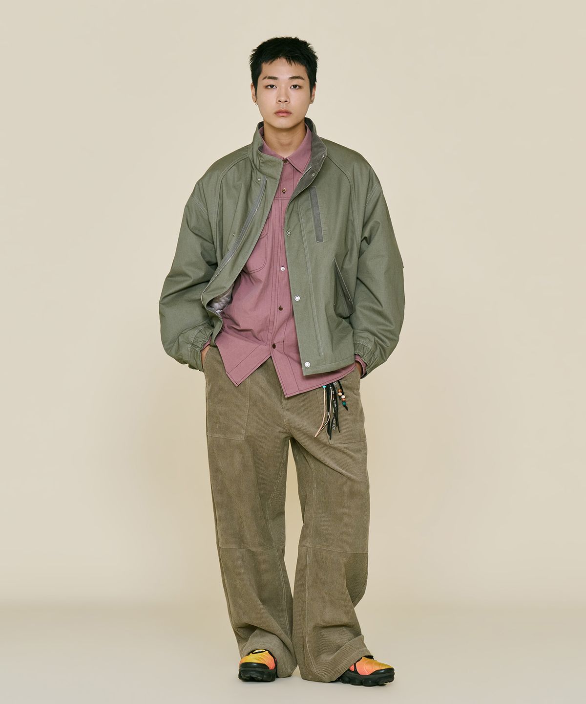 논타입(NONTYPE) FATIGUE CORDUROY BAKER PANTS (KHAKI)