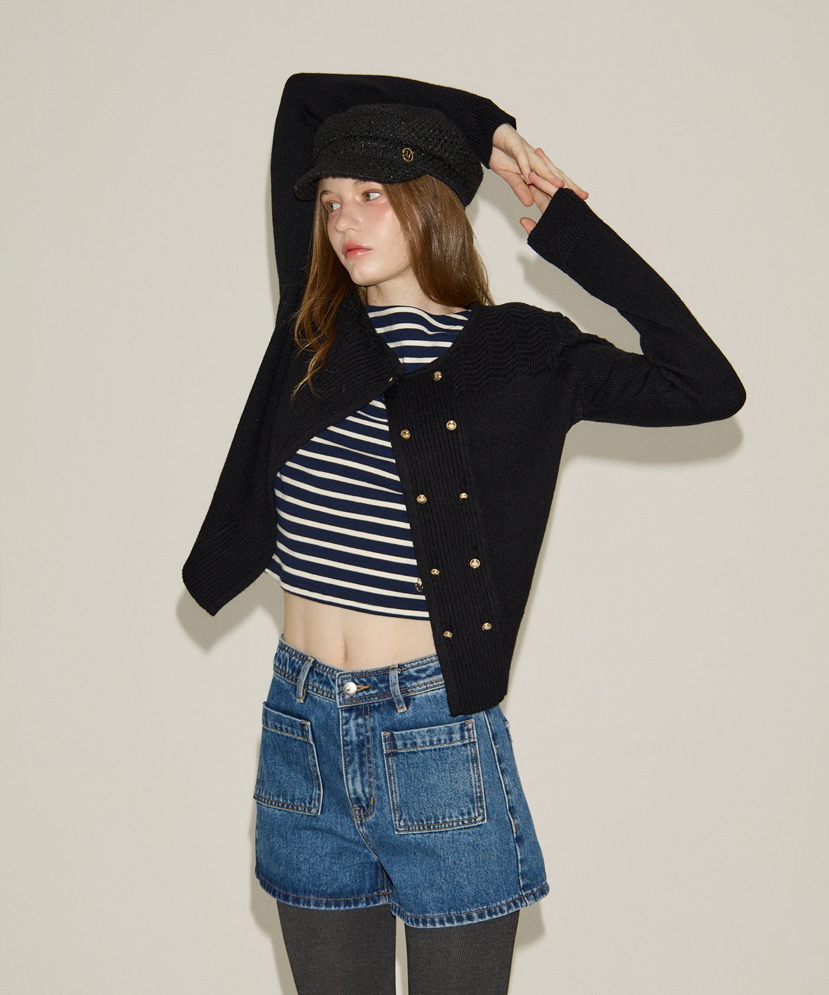 살롱 드 욘(SALON DE YOHN) Camille Double Button Cardigan_ Black