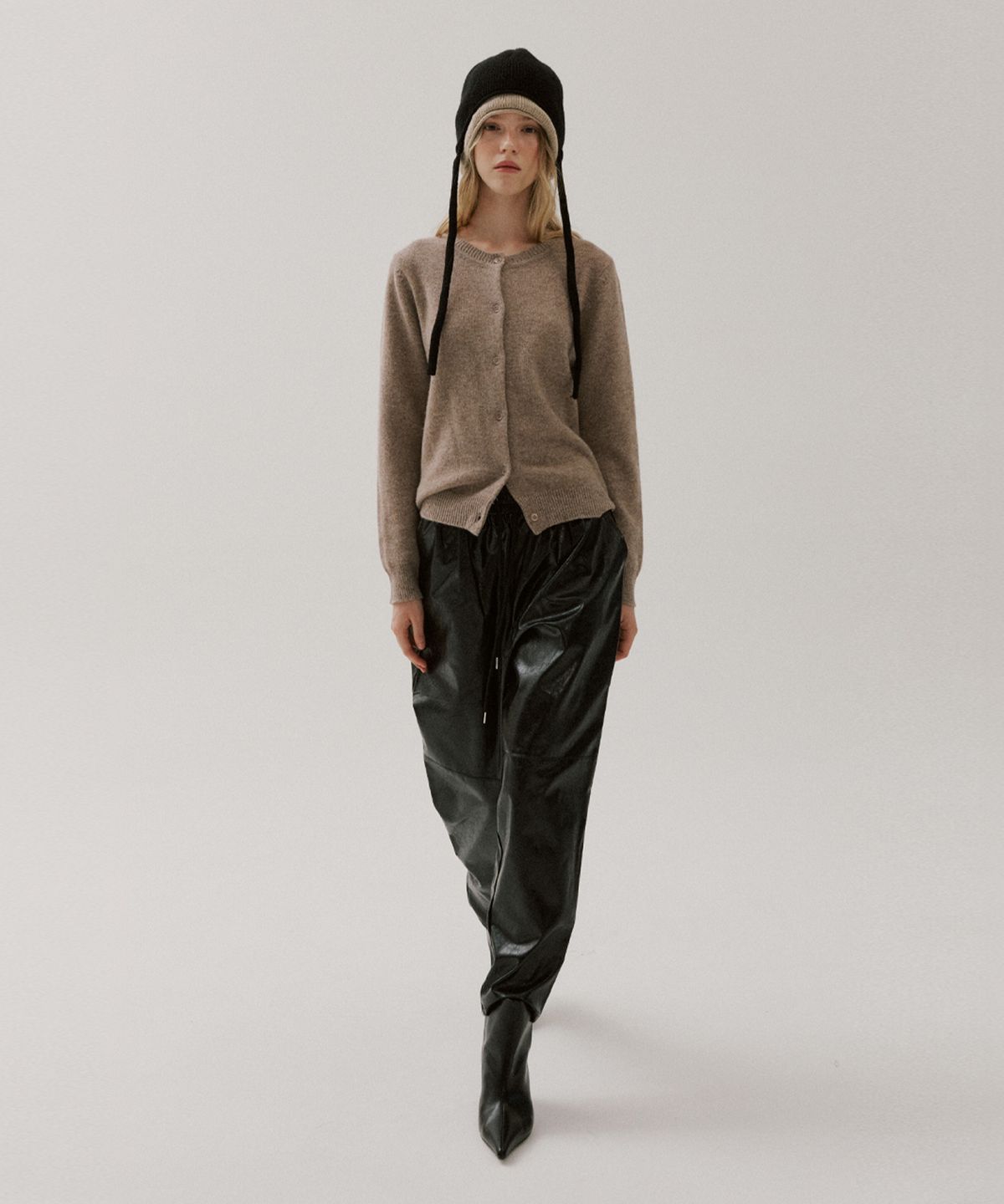 알엠알엔(RMRN) LEATHER BANDING PANTS