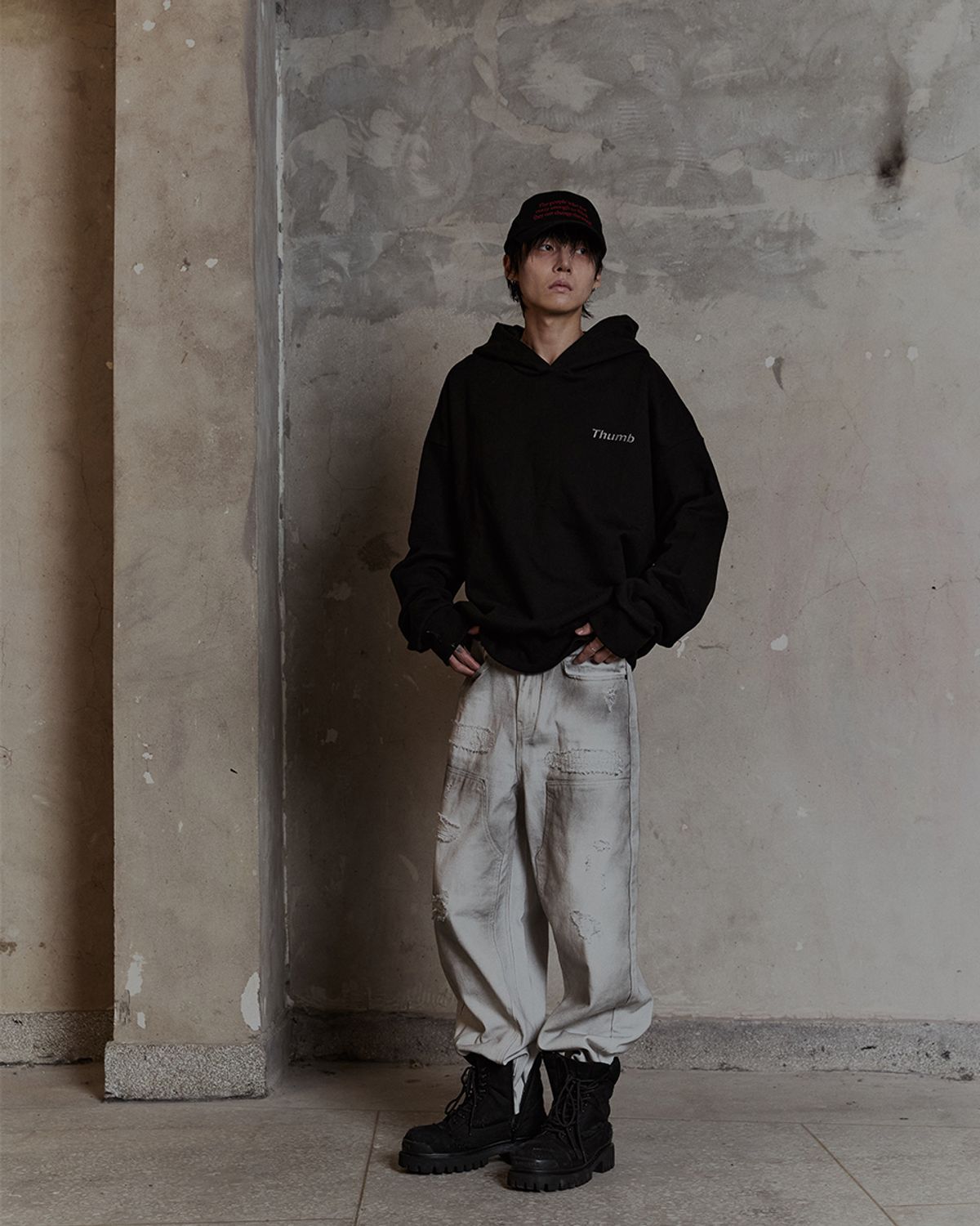 덤(THUMB) DECONSTRUCTED VISION HOODIE