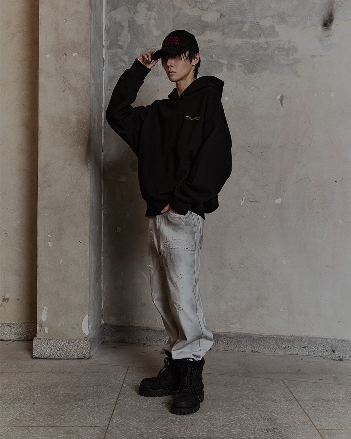 덤(THUMB) DECONSTRUCTED VISION HOODIE