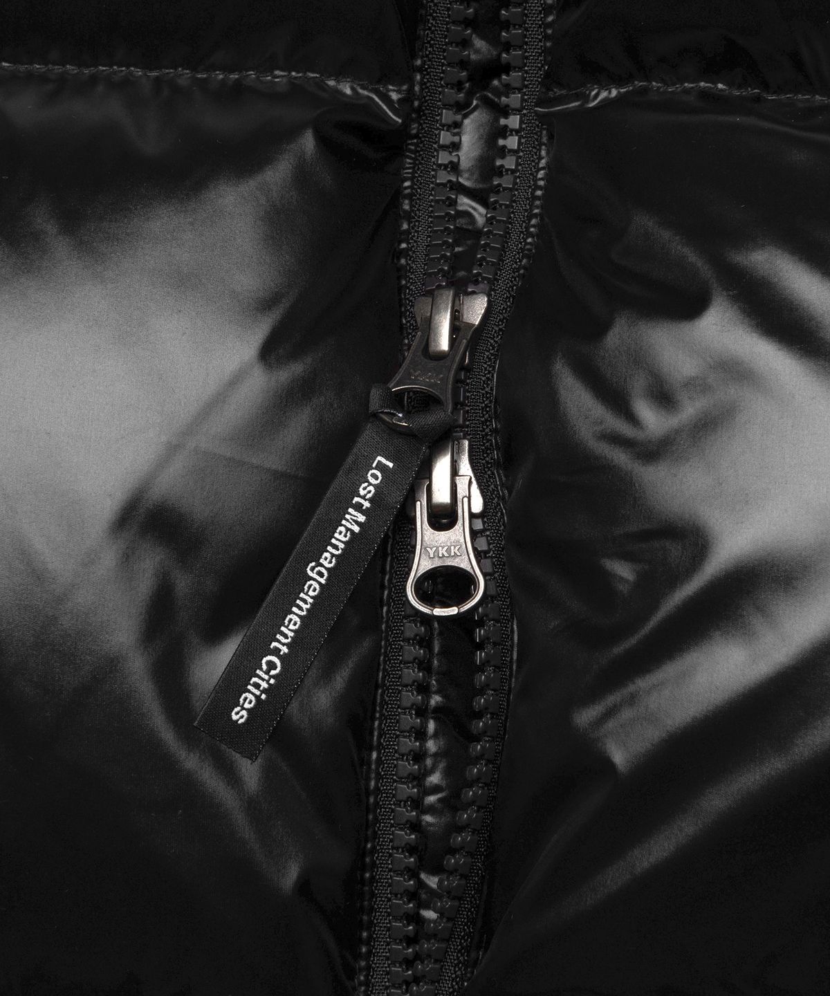 엘엠씨(LMC) OG GLOSSY PUFFER DUCK DOWN VEST black