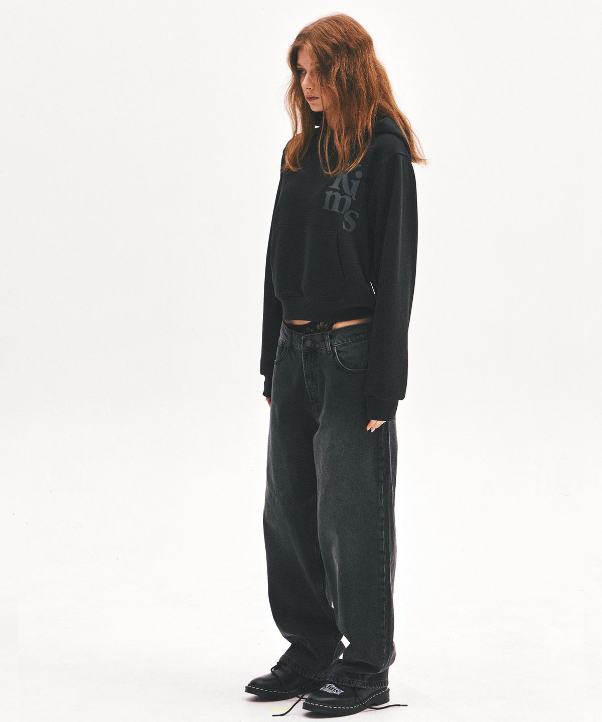 킴스 프레시 코튼 마켓(KIMS FRESH COTTON MARKET) (Unisex) Kims Vertical Logo Hoodie Black