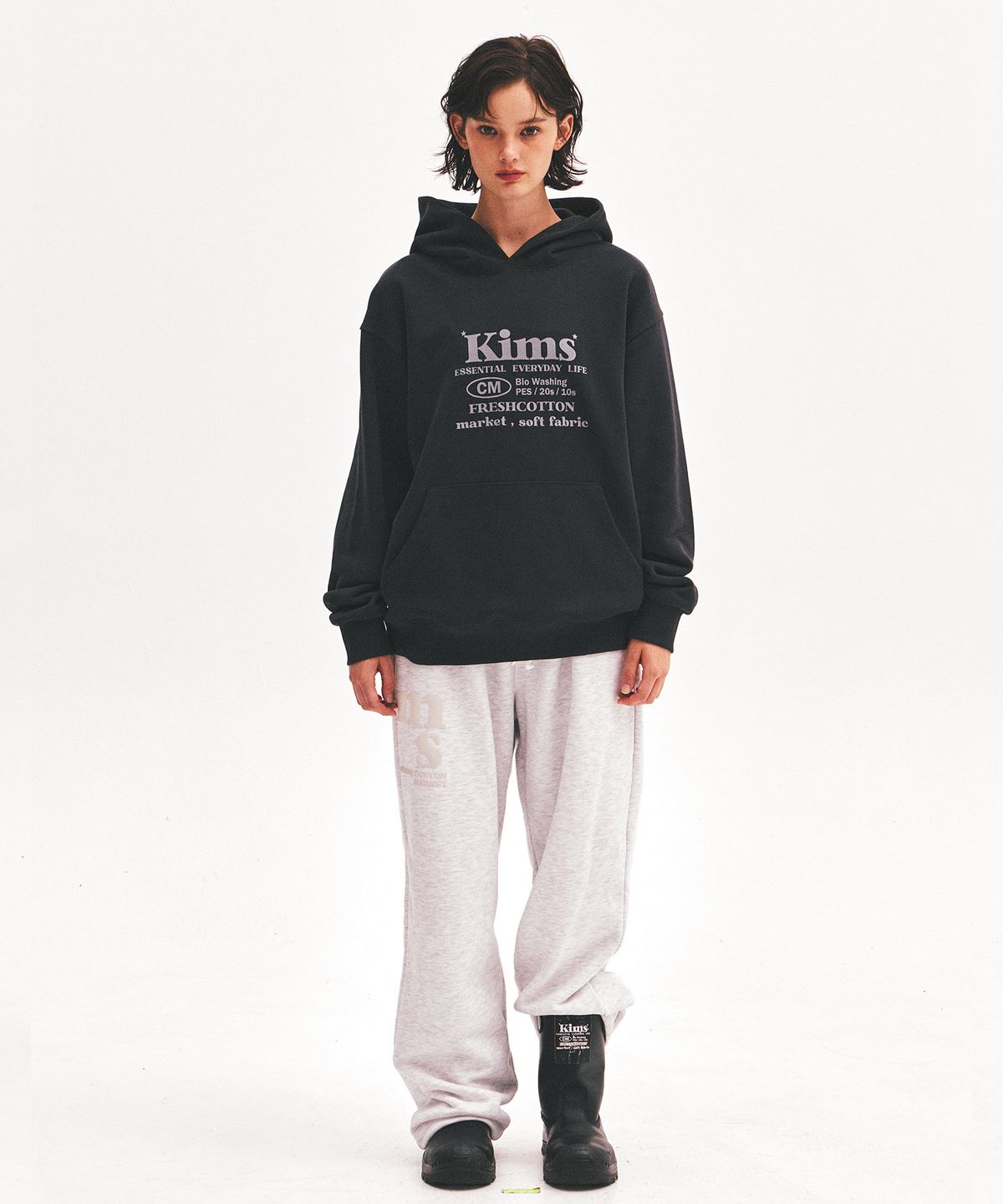 킴스 프레시 코튼 마켓(KIMS FRESH COTTON MARKET) (Unisex) Everyday Bam Logo Hoodie Charcoal