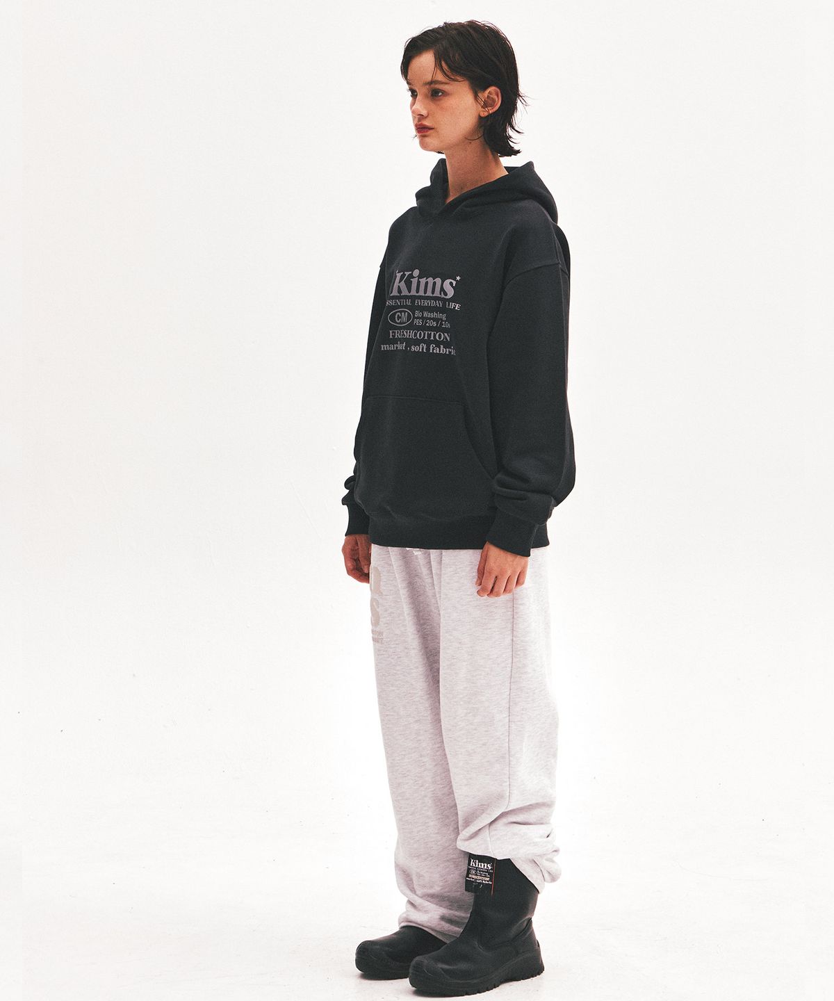 킴스 프레시 코튼 마켓(KIMS FRESH COTTON MARKET) (Unisex) Everyday Bam Logo Hoodie Charcoal