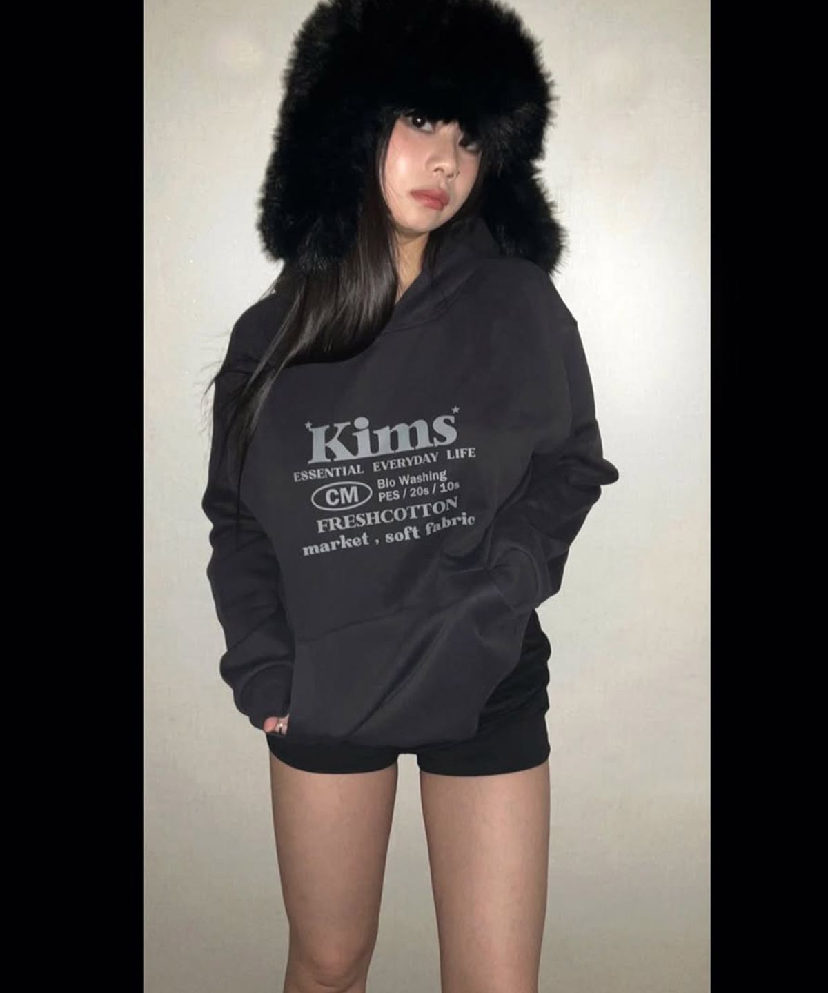 킴스 프레시 코튼 마켓(KIMS FRESH COTTON MARKET) (Unisex) Everyday Bam Logo Hoodie Charcoal