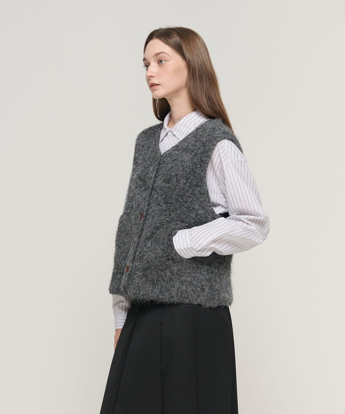 카고브로스 포 우먼(CARGOBROS FOR WOMAN) 울 블랜디드 웜 베스트 (차콜)