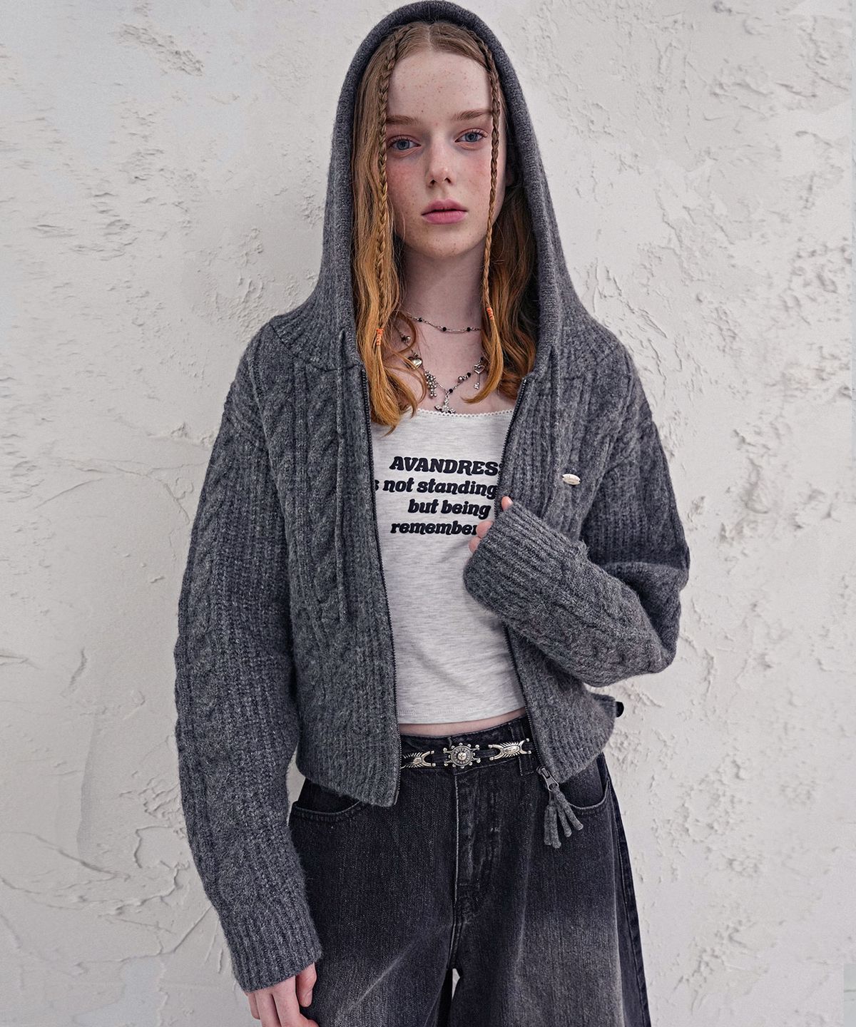어반드레스(AVANDRESS) Cable Hug Hood Zip-up Knit_3Colors