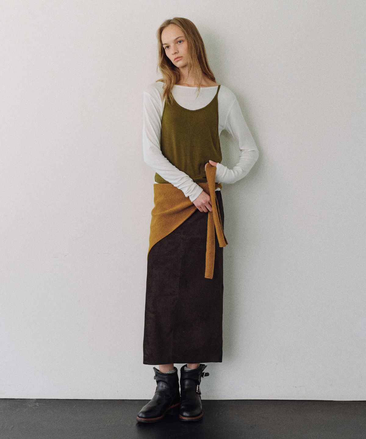 유라고(URAGO) Real suede long skirt