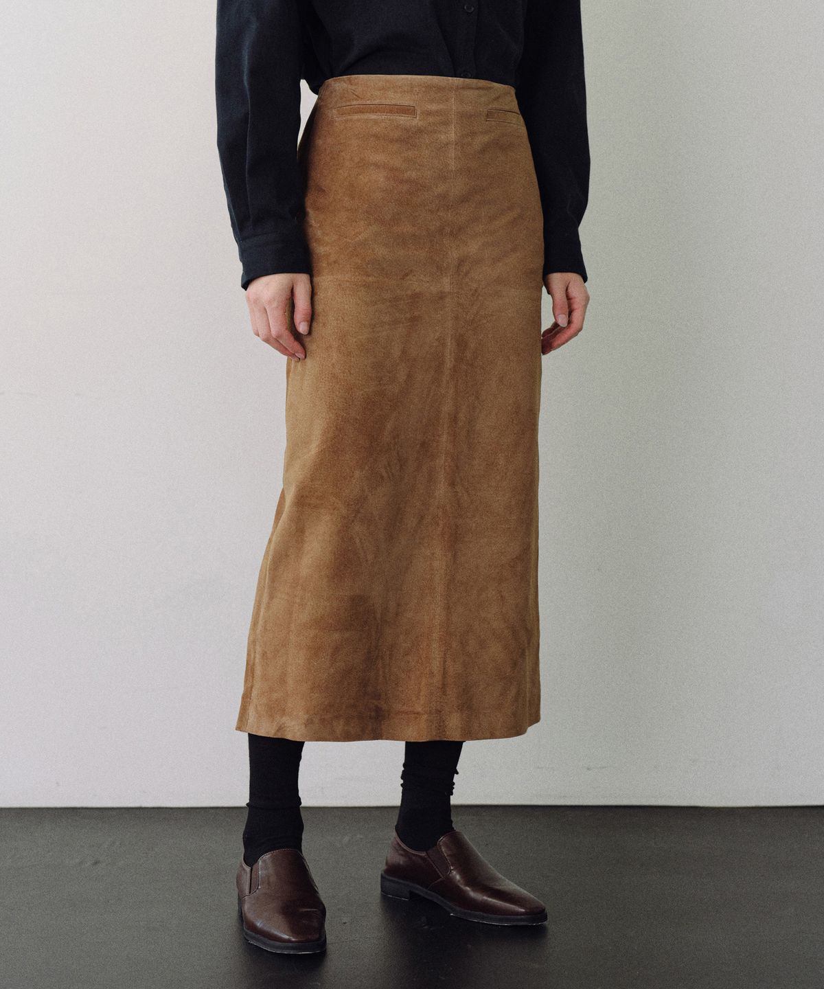 유라고(URAGO) Real suede long skirt