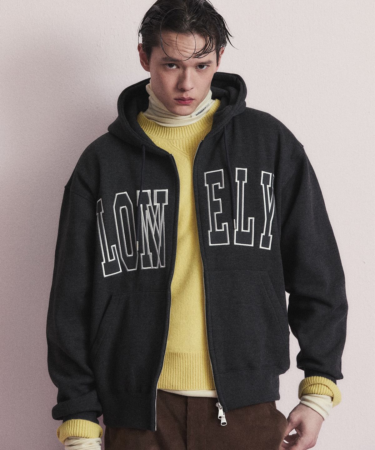 노앙(NOHANT) LONELY/LOVELY FLUFF HOODIE ZIP-UP CHARCOAL
