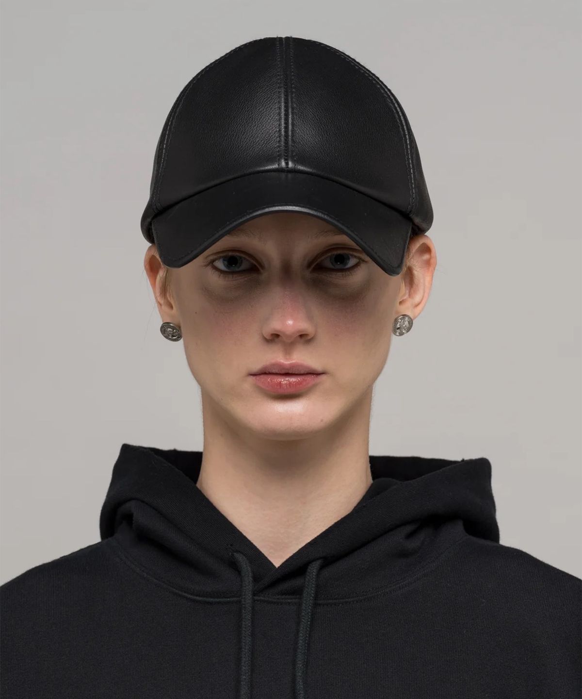 032씨(032C) (U) 레더 캡 블랙 LEATHER CAP BLACK