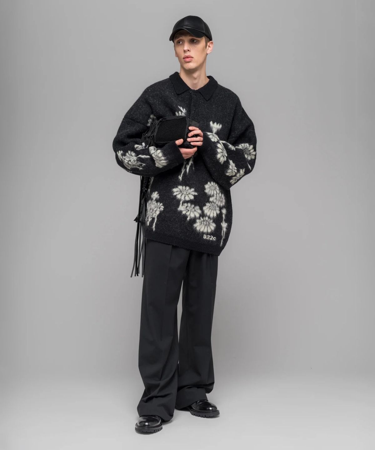 032씨(032C) (U) 멜팅 데이지 니트 폴로 셔츠 블루 그린 MELTING DAISIES KNIT LS POLO SHIRT BLACK/PHOSPHOR GREEN