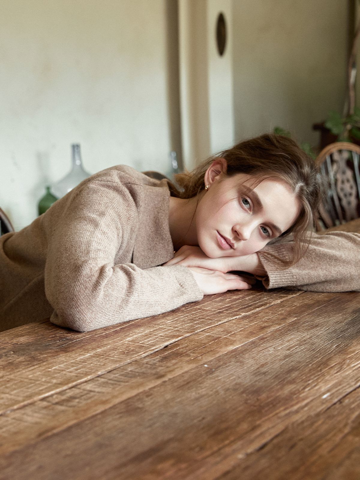 르니나(LENINA) SERIN v-neck collar wool knit_MOCHA