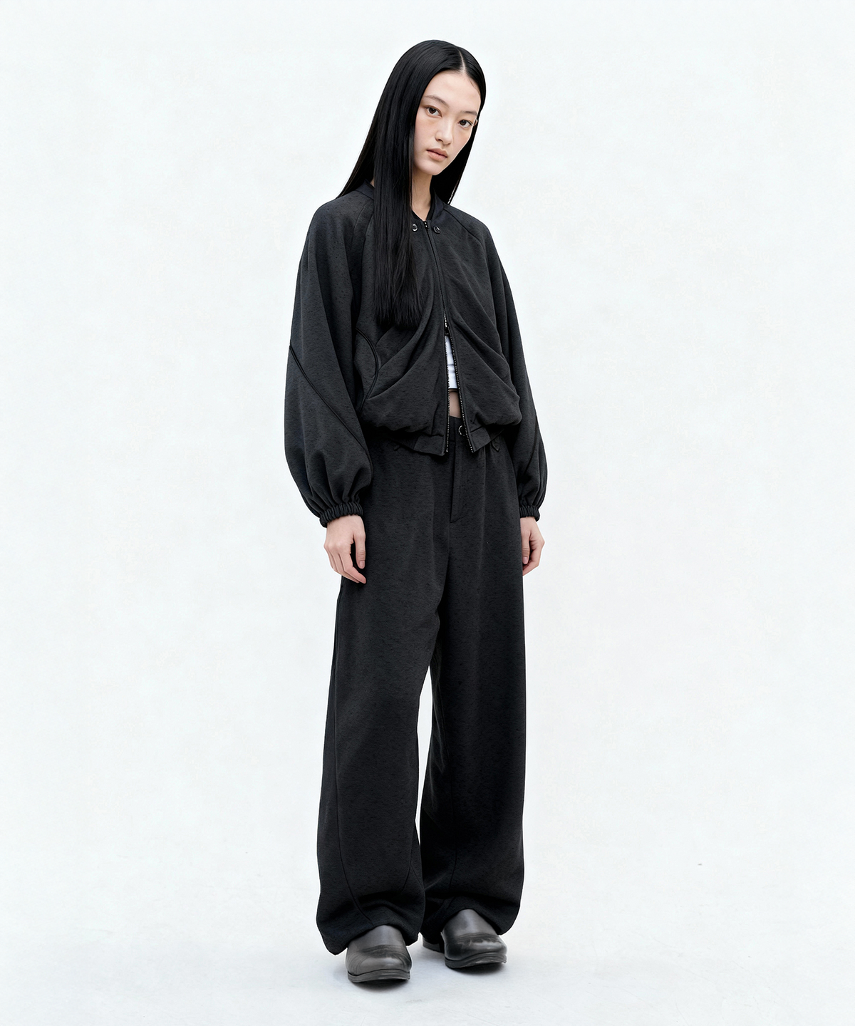 백시(BEKSI) PIPING VOLUME JUMPER, CHARCOAL