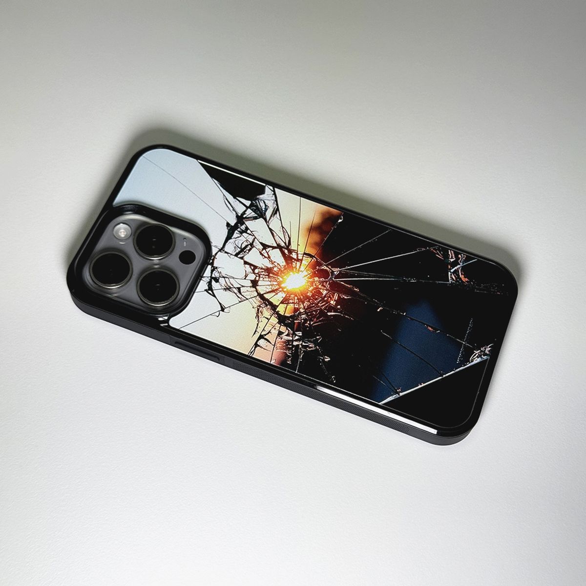 메모리즈바운더리(MEMORIESBOUNDARY) Crack of Dawn Bumper Mirror Phone Case (MagSafe)