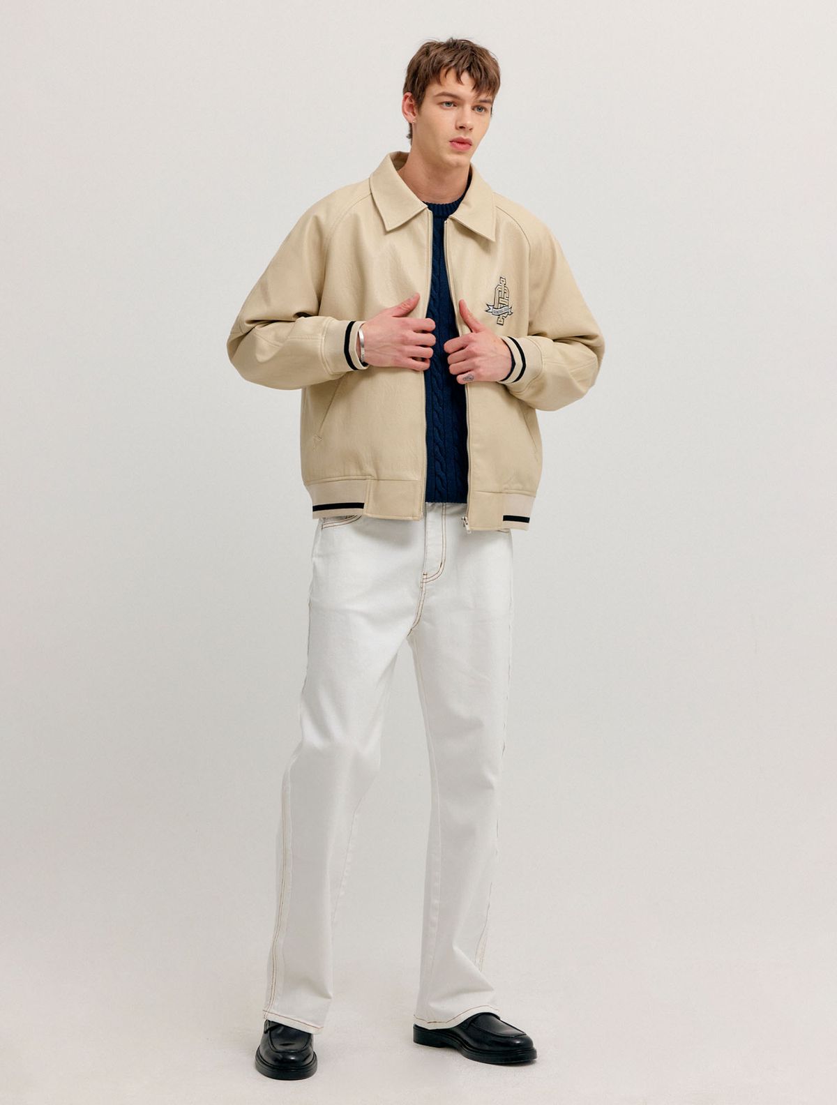 제너럴아이디어(GENERALIDEA) [리퍼브] GI 뮤지엄 바시티 자켓 [BEIGE] / SBC1U07007
