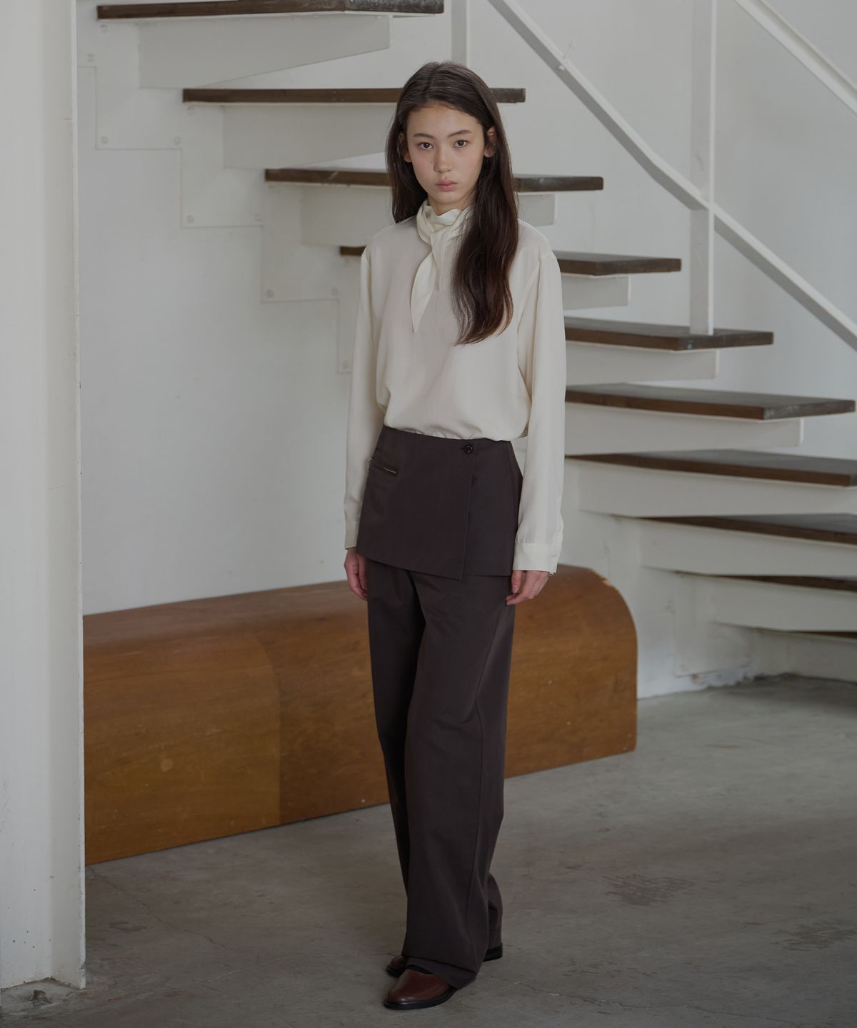 벗튼(BUT'TON) Wrap Layered Skirt (Charcoal Brown)