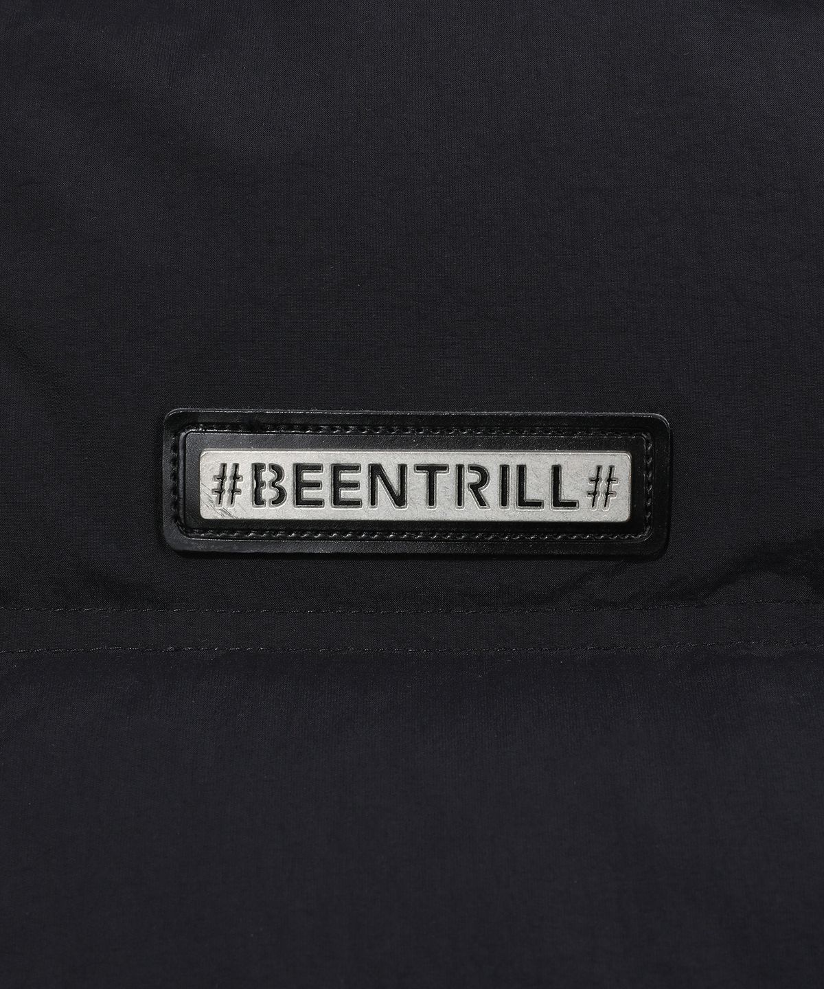빈트릴(BEENTRILL) 우먼즈 와펜 하이넥 숏패딩(블랙)